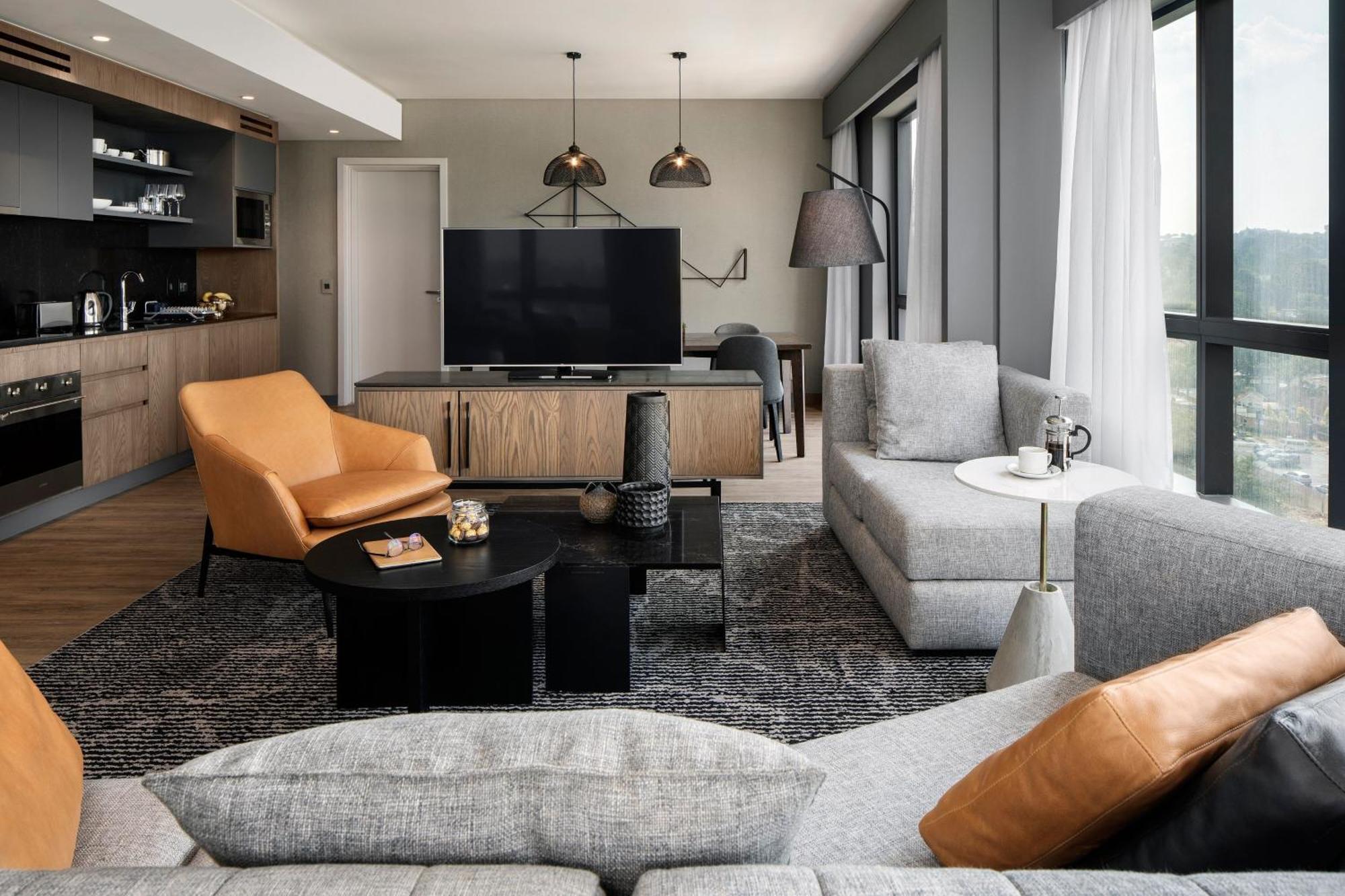 Marriott Melrose Arch 5*