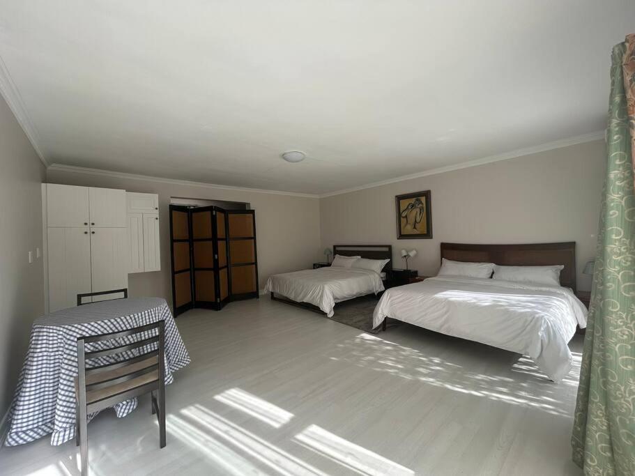 Bespoke Luxury Sandton Casa de férias *