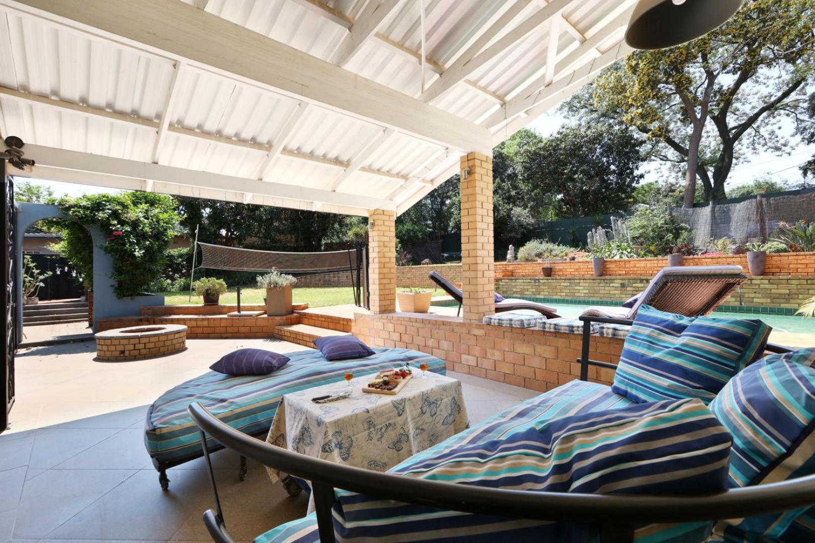 Casa de hóspedes Four C's Guest Units In Craighall Park Joanesburgo