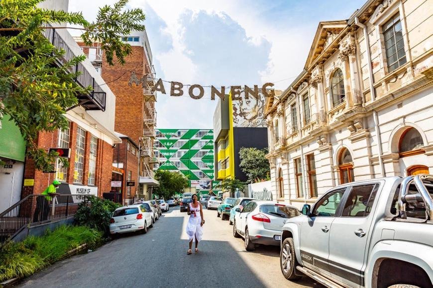 9 Living Moad Maboneng * Johannesburg