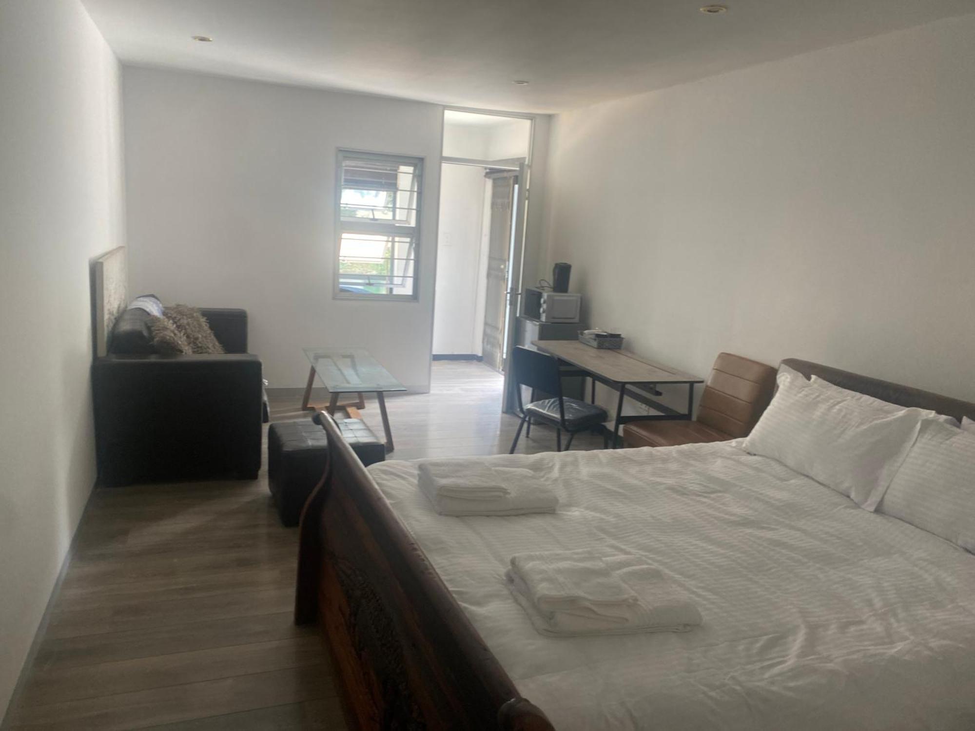 Luxlife Forte' * Johannesburg