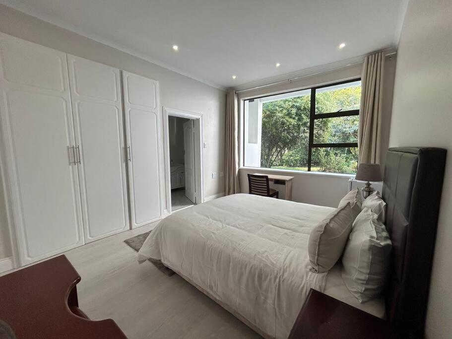Casa de férias Bespoke Luxury Sandton Joanesburgo
