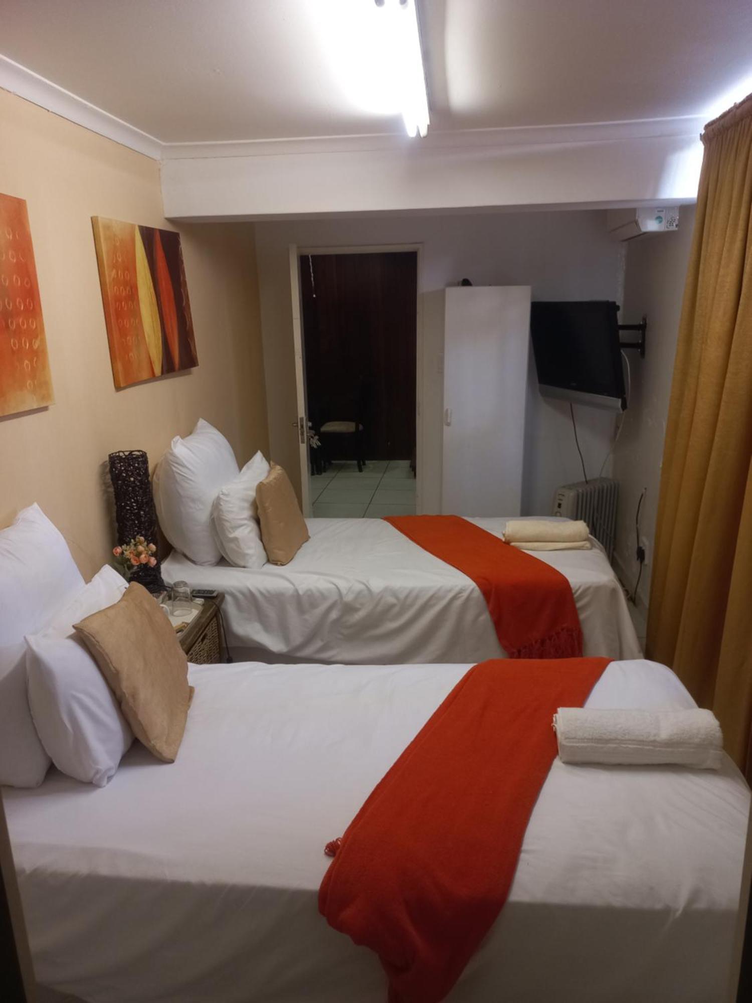 Guest house Triple T