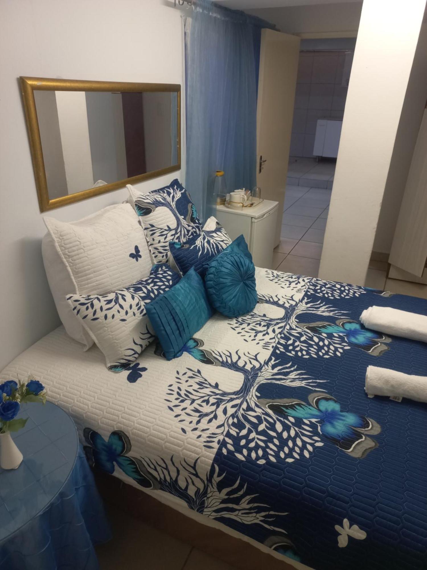 Guest house Triple T *
