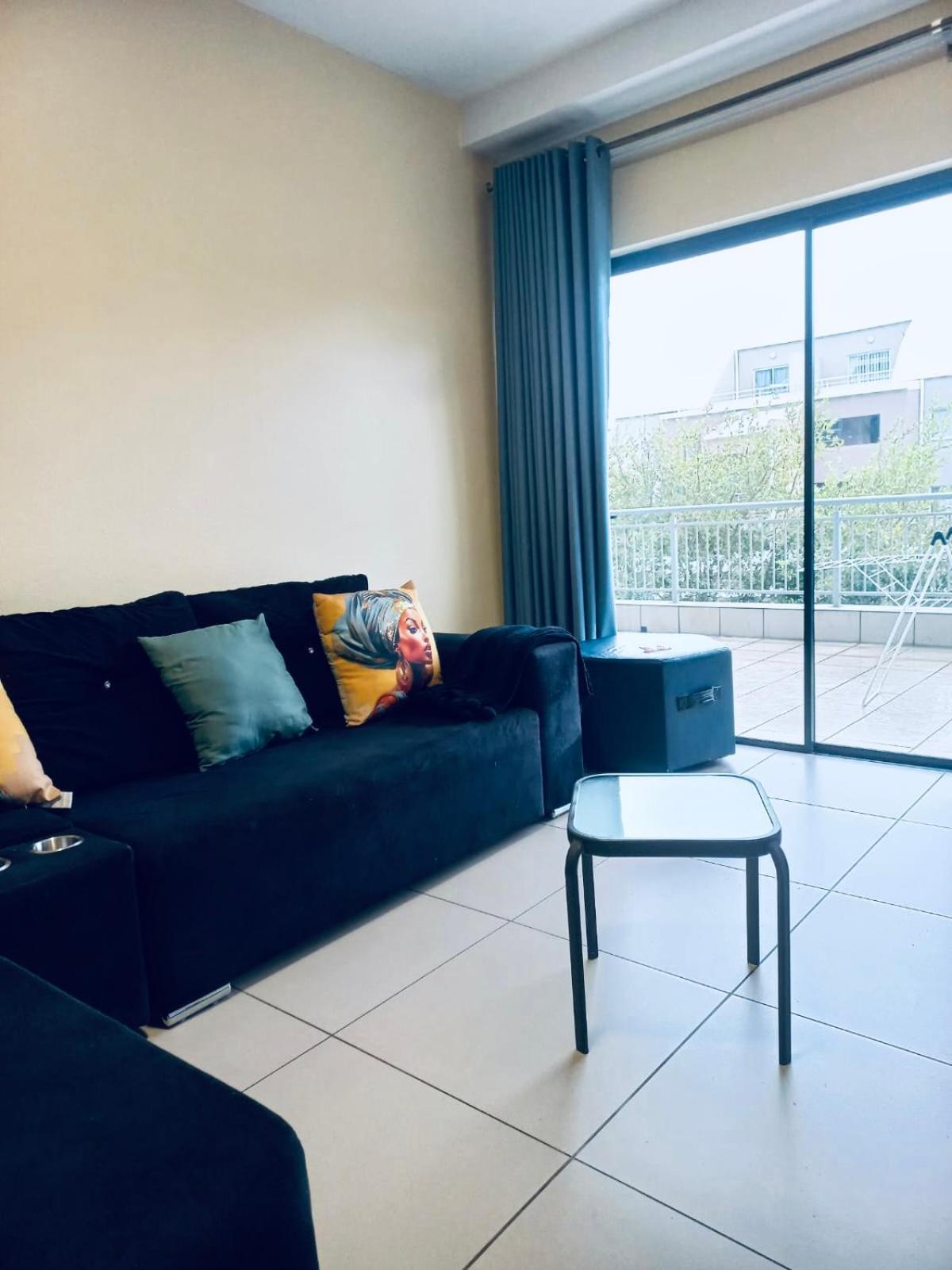 Rs Cozy At The Atrium * Johannesburg