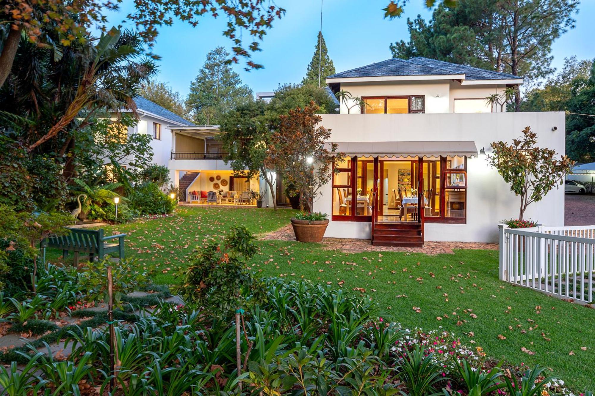 Guest house Hyde Park 5*