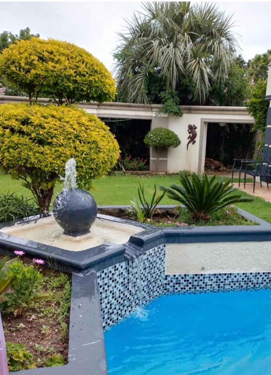 Apartment La Chateau354 Johannesburg