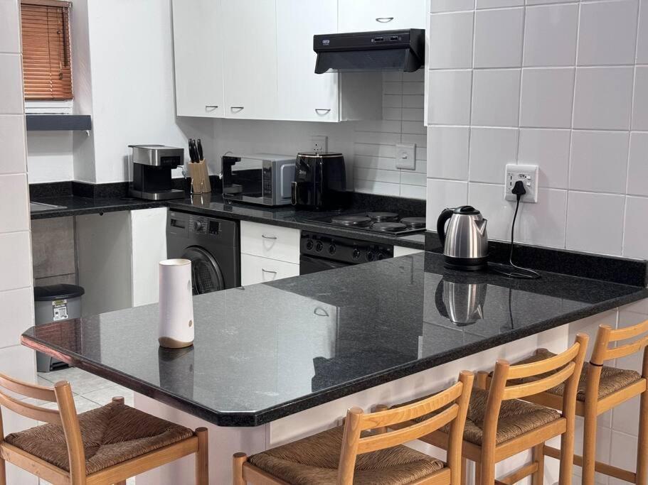 46 On Marble Arch 2 Bedroom Morningside Apartment Johannesburg