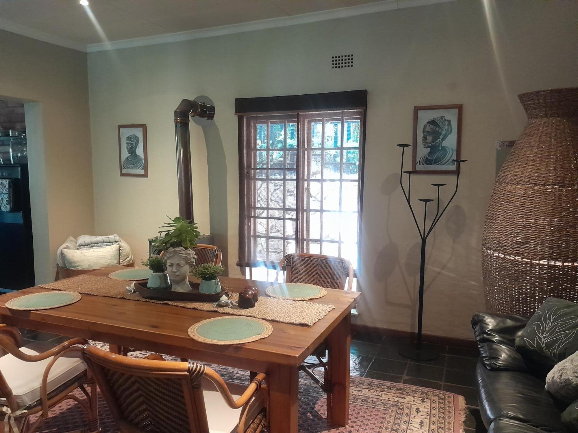 8 At Norman Crescent Johannesburg