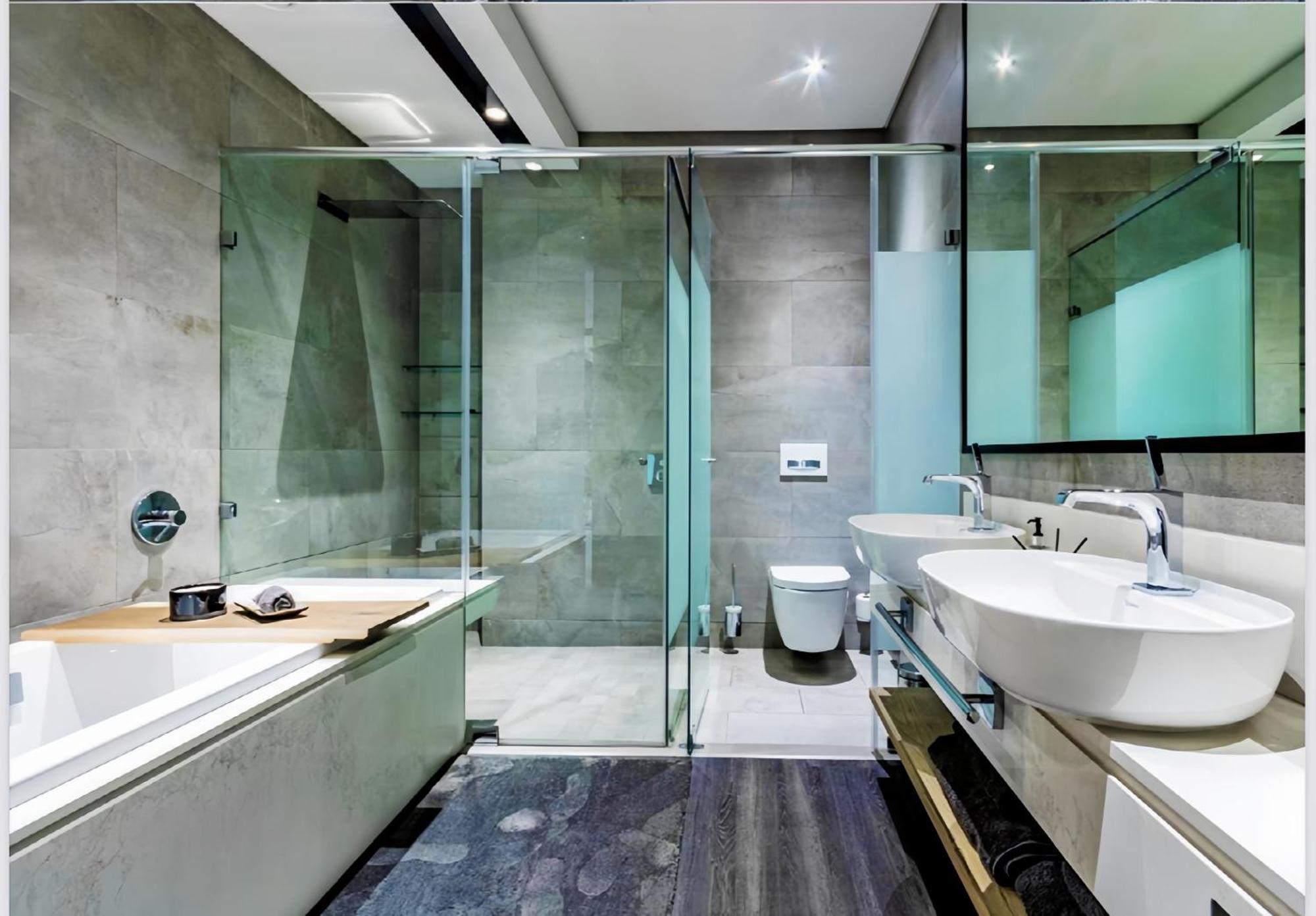 The Royalplatinum Penthouse *