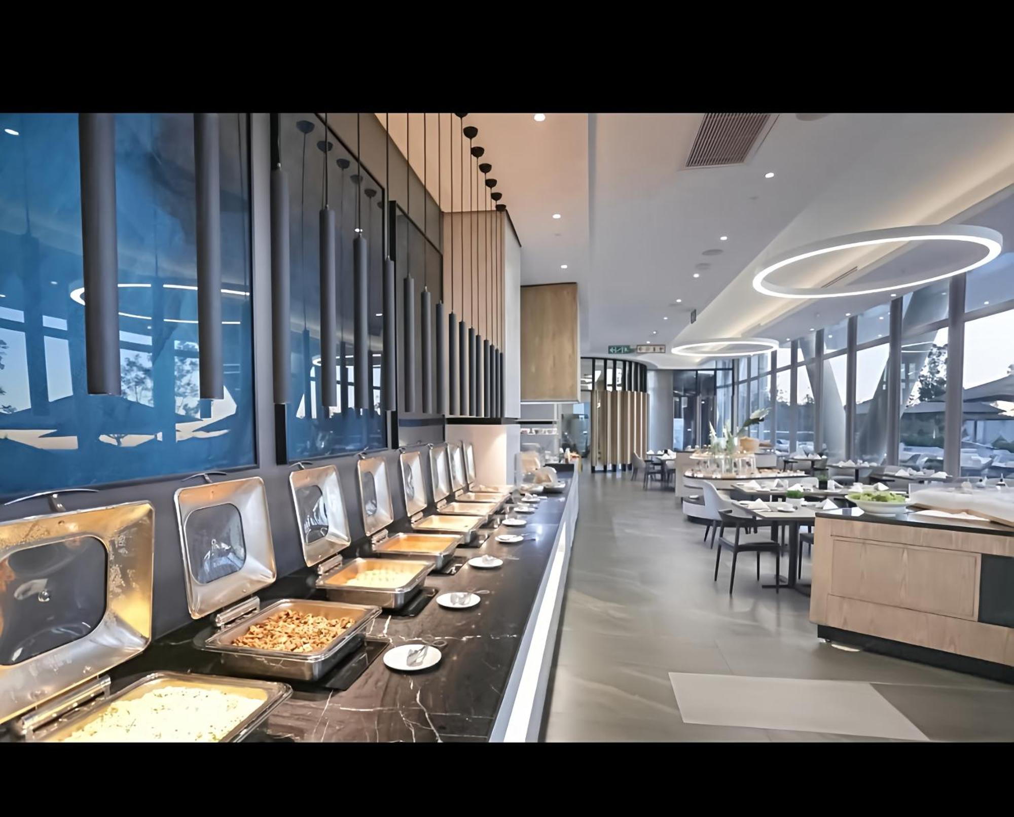 The Royalplatinum Penthouse Johannesburg
