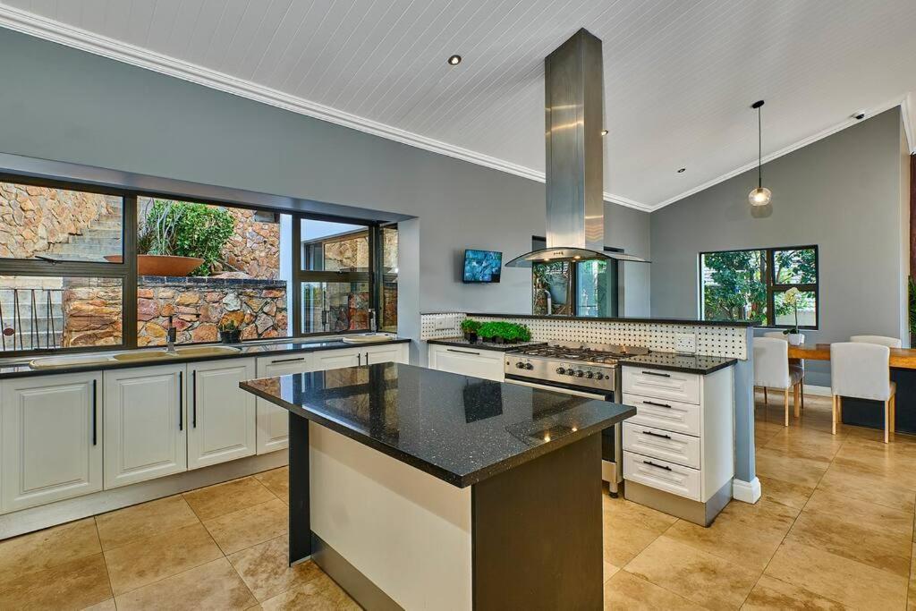 Northcliff Cedar Haven Villa Johannesburg