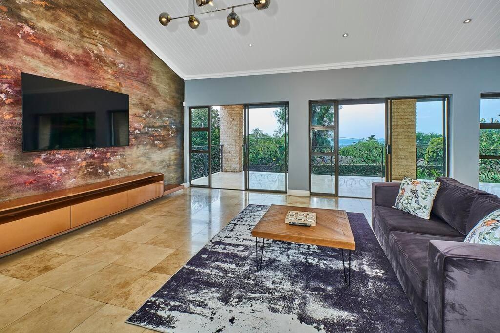 Villa Northcliff Cedar Haven *