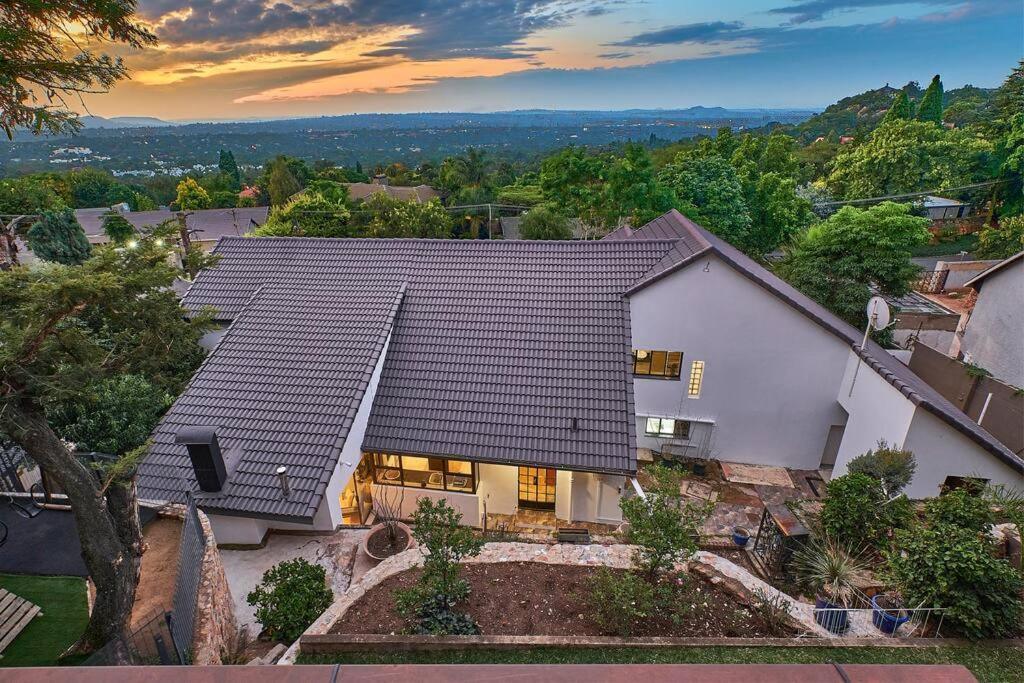 Northcliff Cedar Haven Villa *