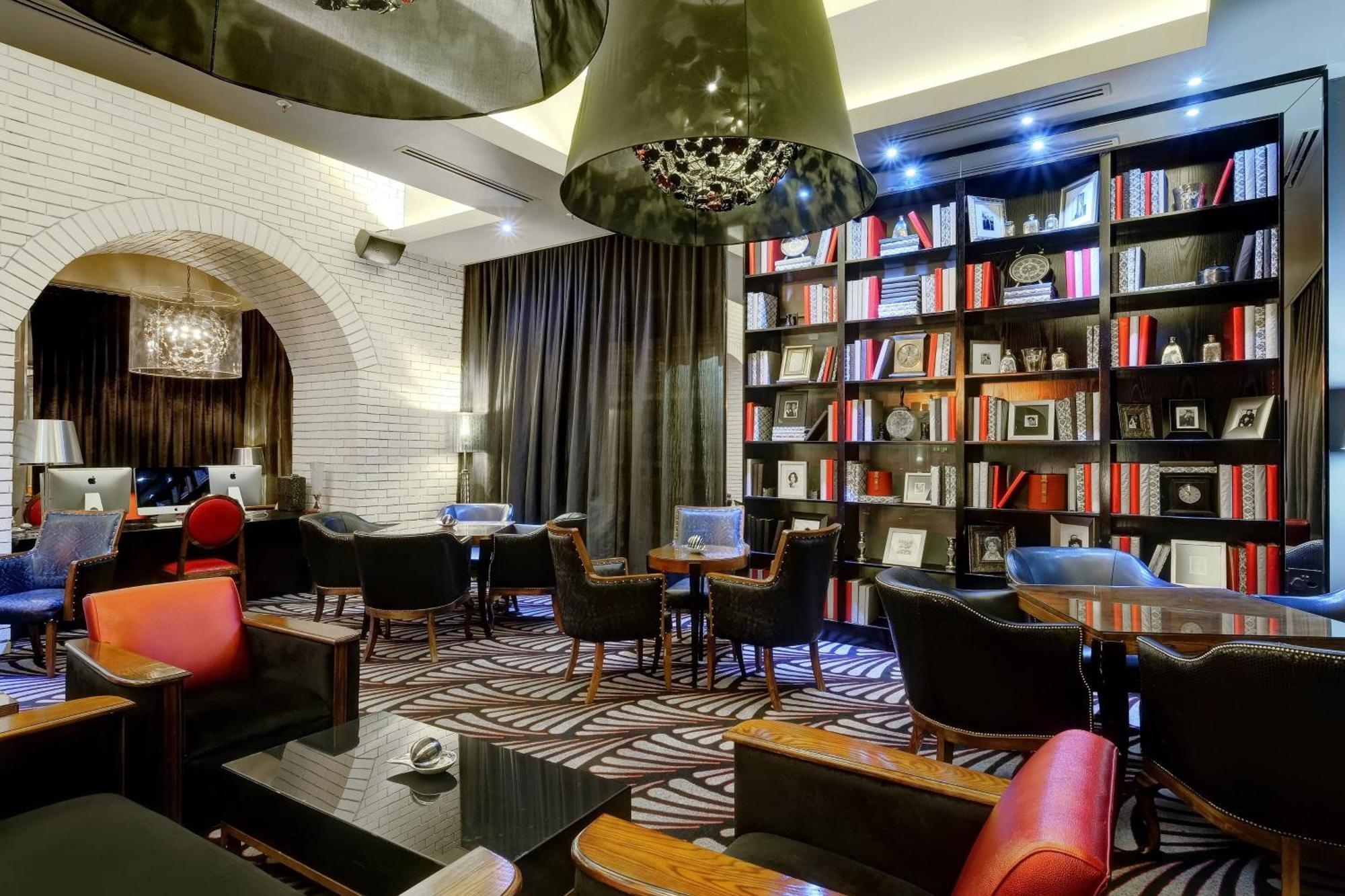 Protea Fire & Ice! By Marriott Melrose Arch Khách sạn