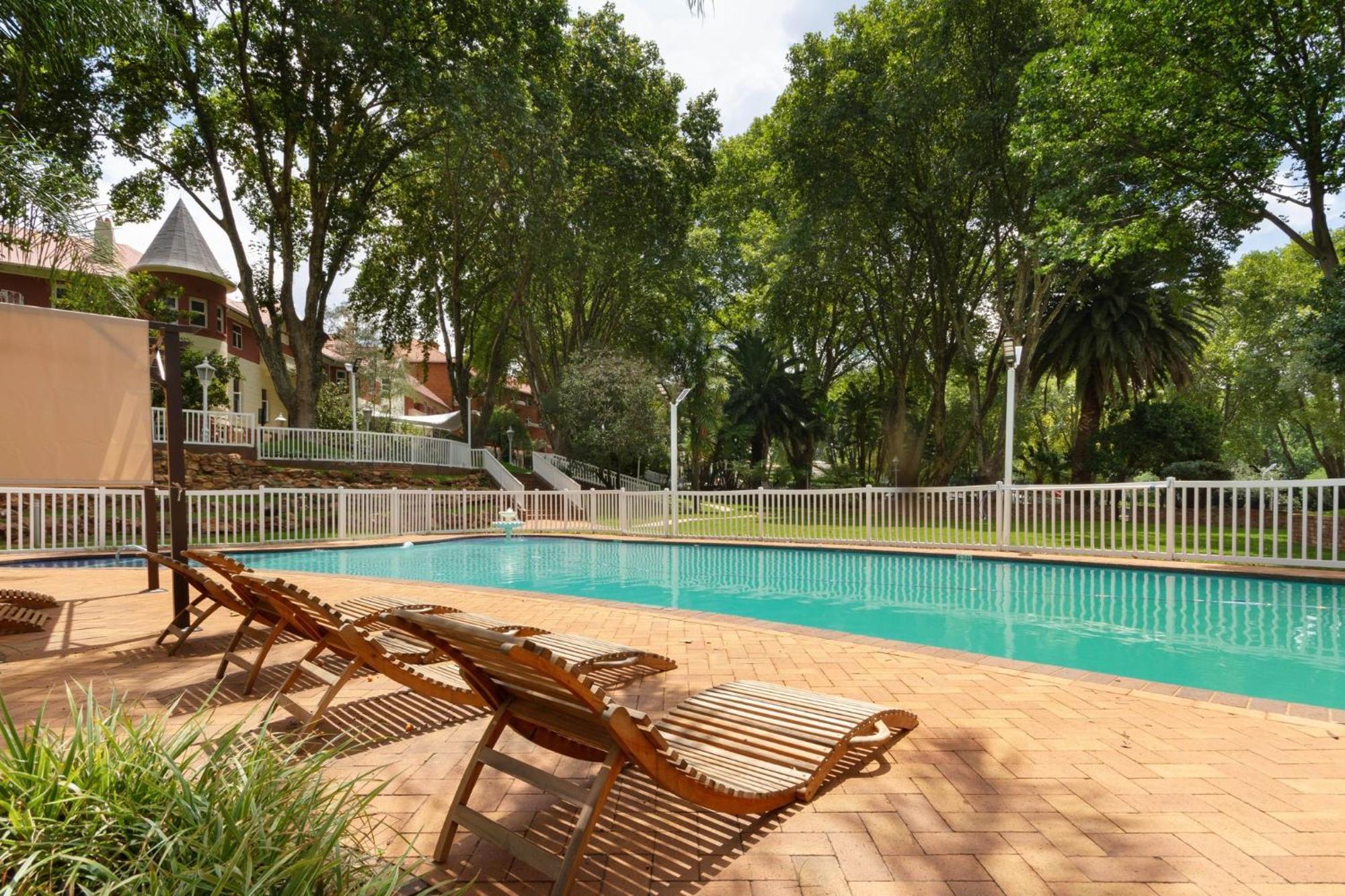 - Sunnyside Park By Ihg Johannesburg