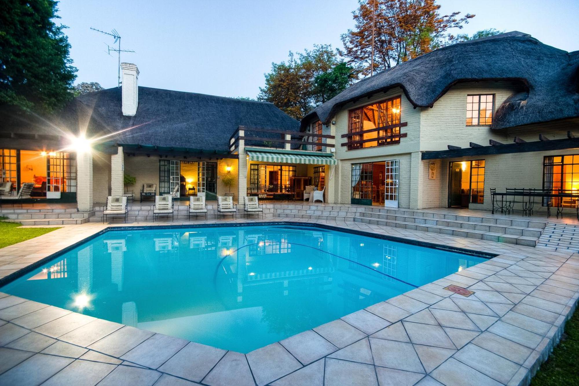 Guest house Thatchfoord 4*