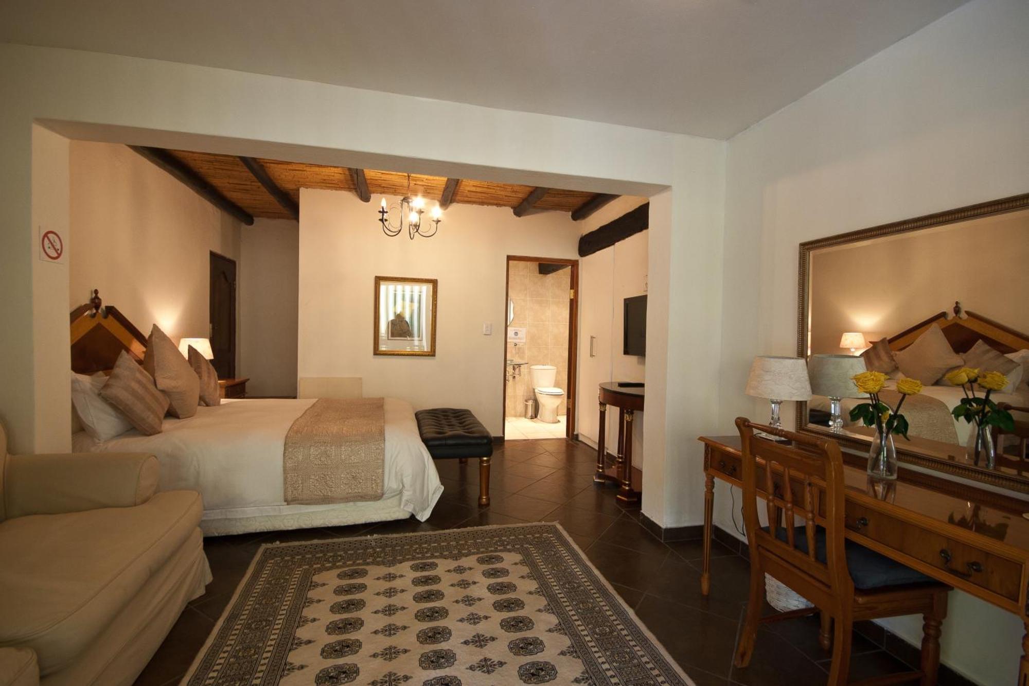Guest house Thatchfoord Johannesburg