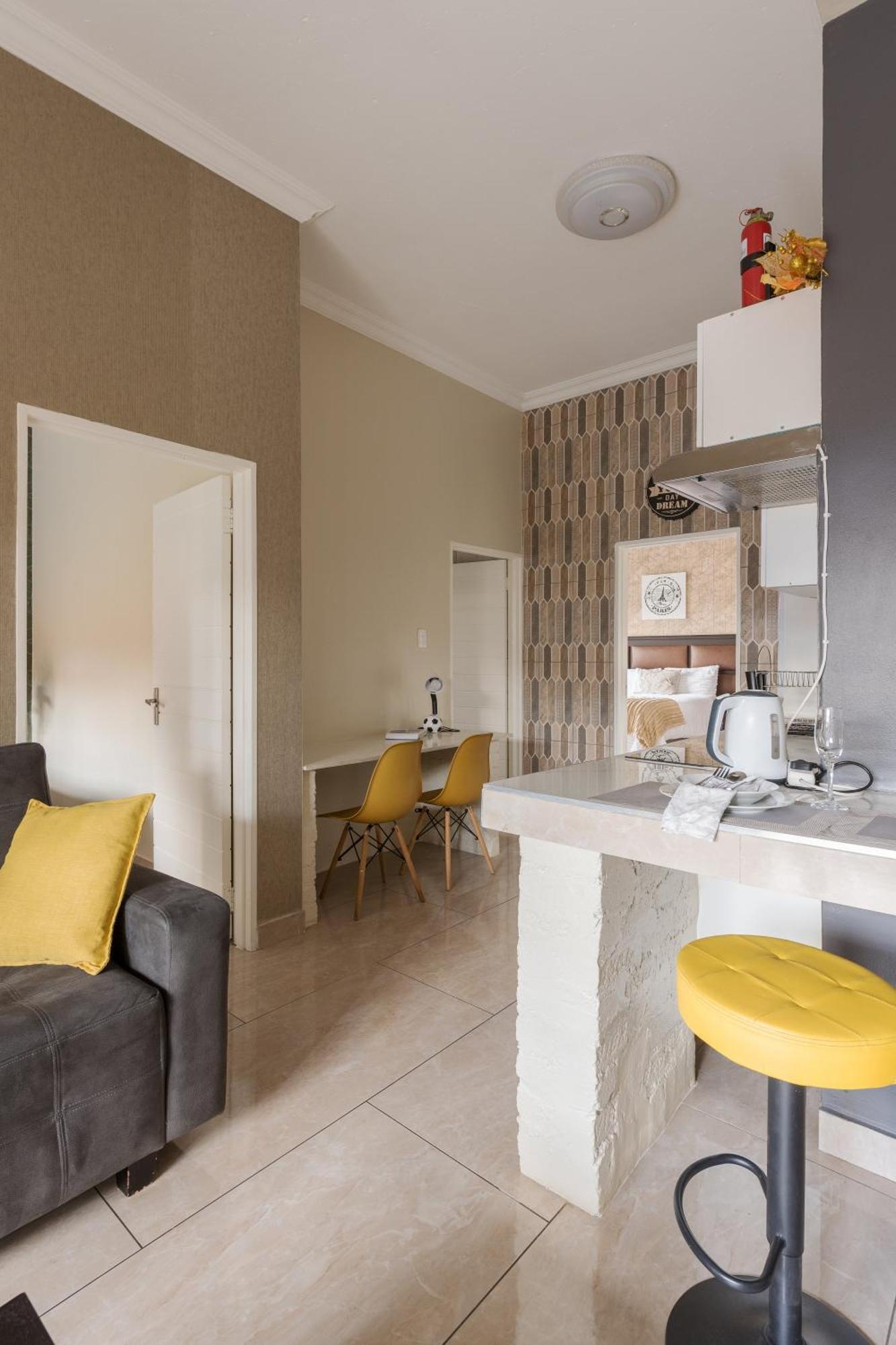 Apartment Evans Village - &
