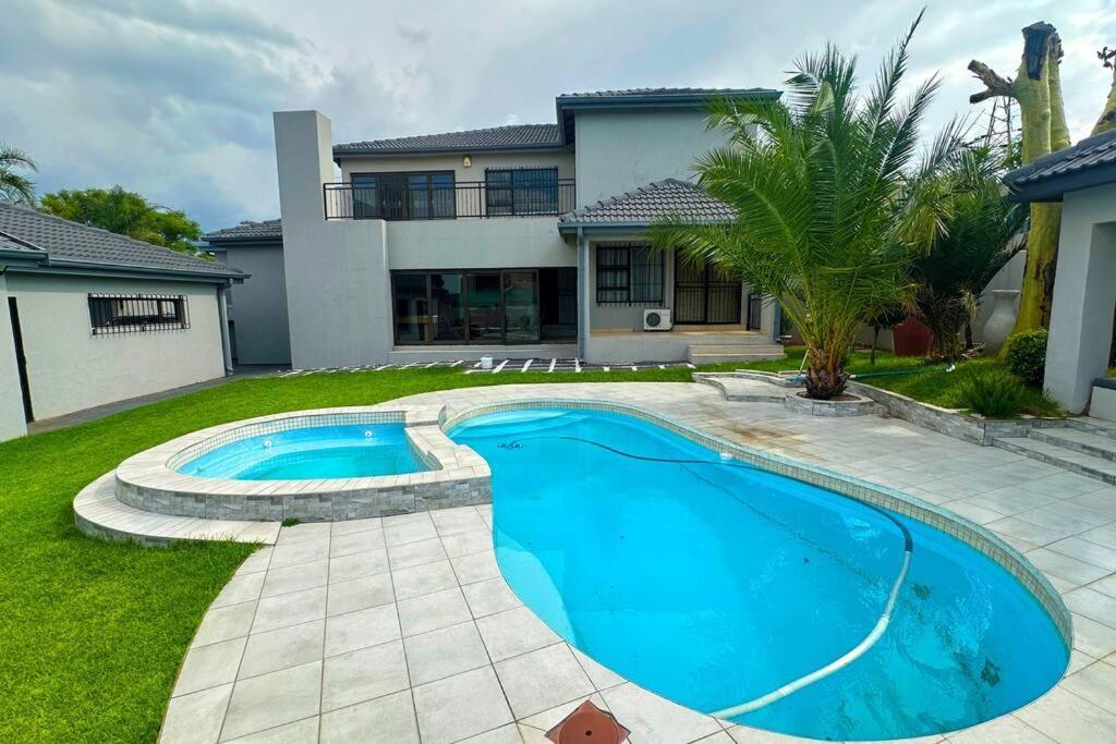 Nyasa Villa *
