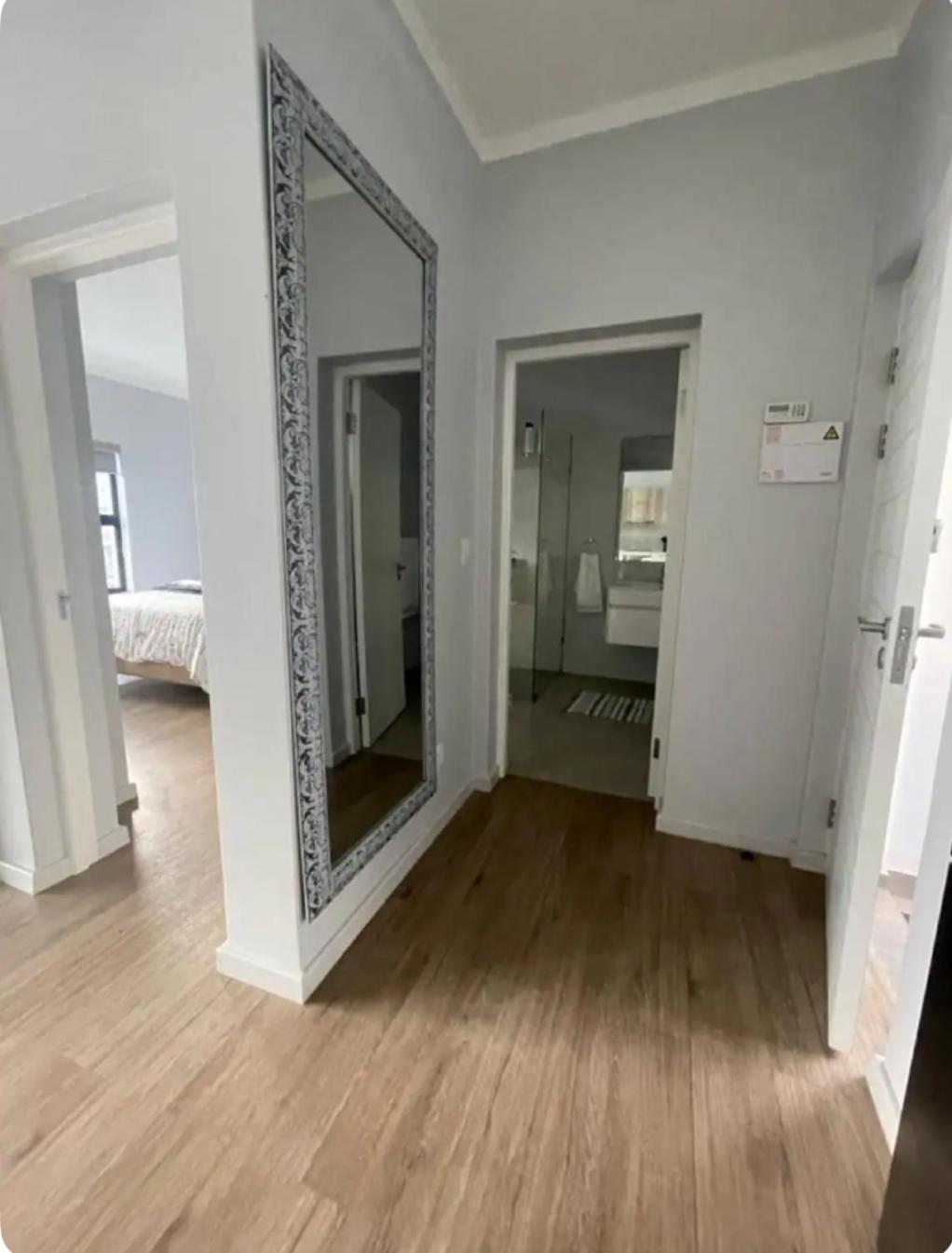 Apartment E-elegance