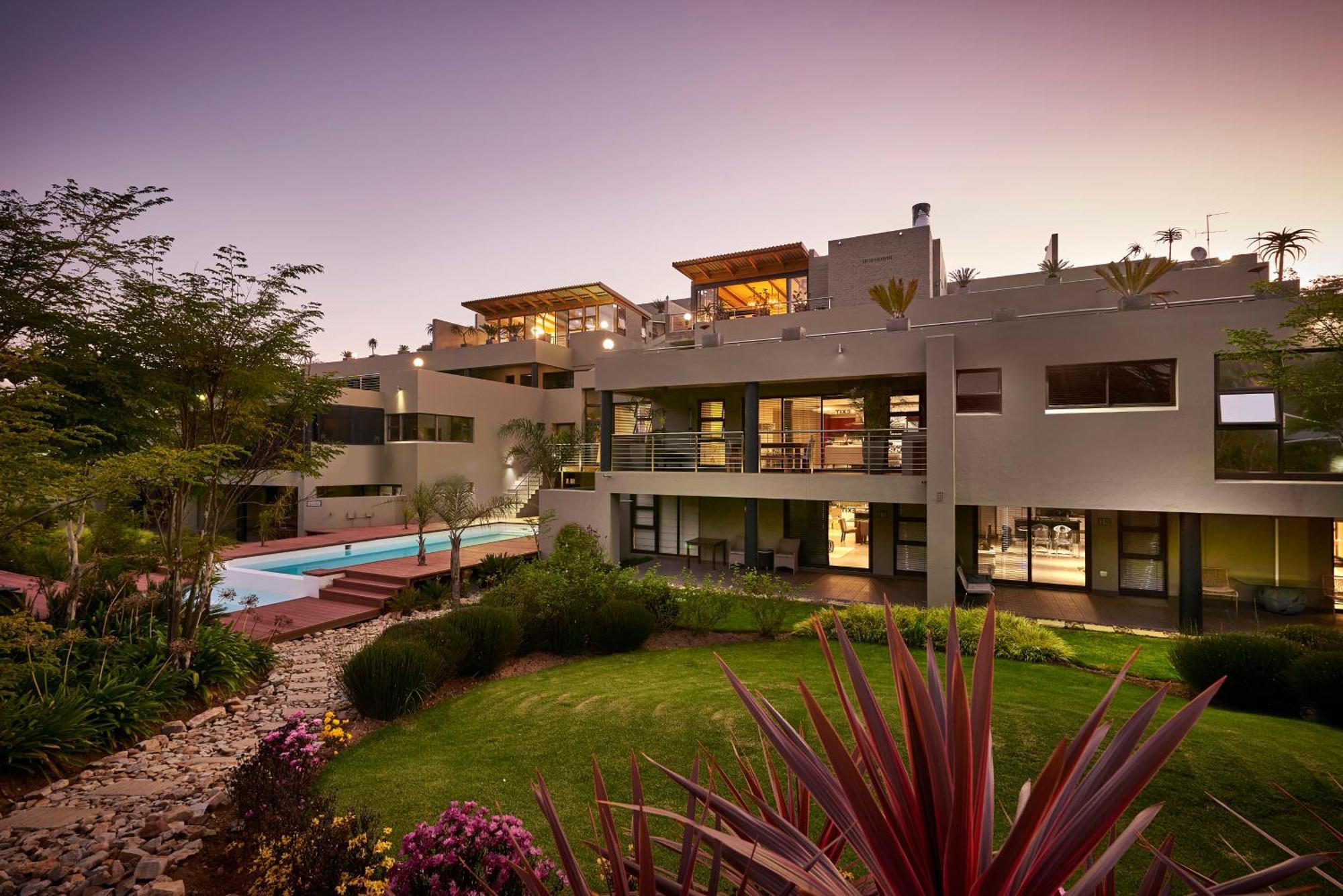Dynasty Forest Sandown Self Catering 4* Johannesburg