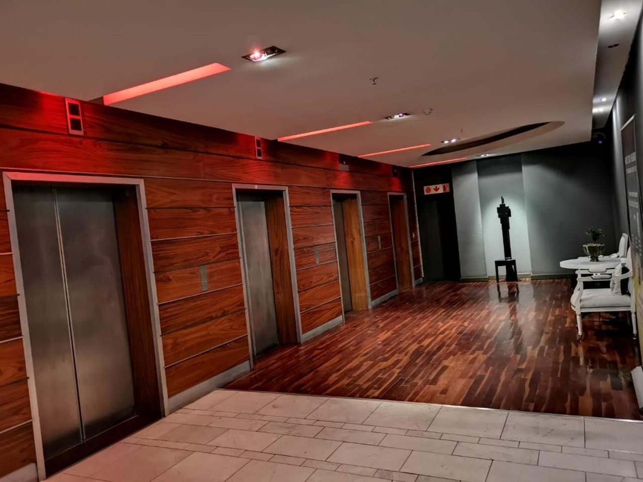 The Franklin Luxury * Johannesburg