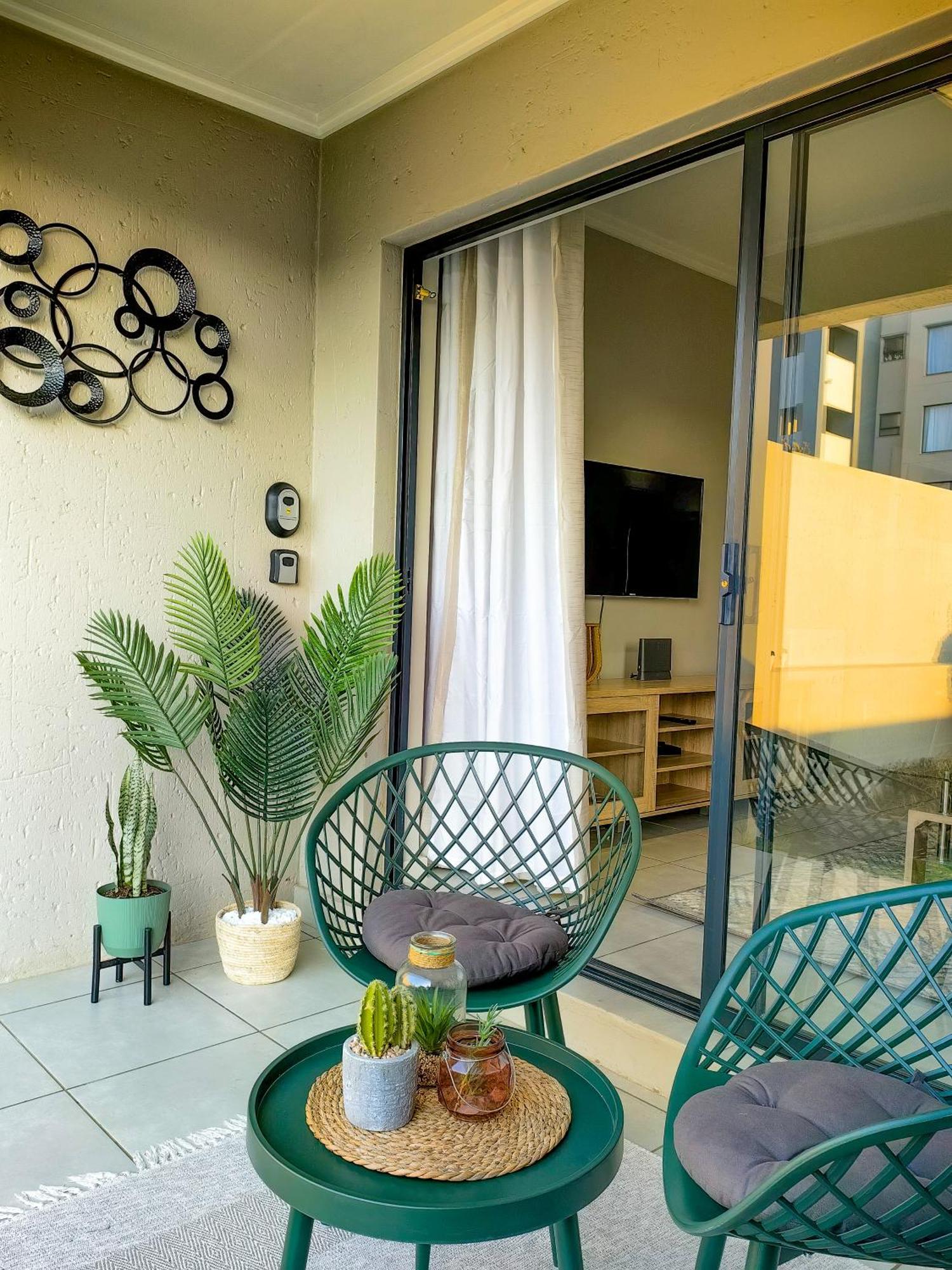Garden Unit Inverter,nespresso,blender,netflix Apartment
