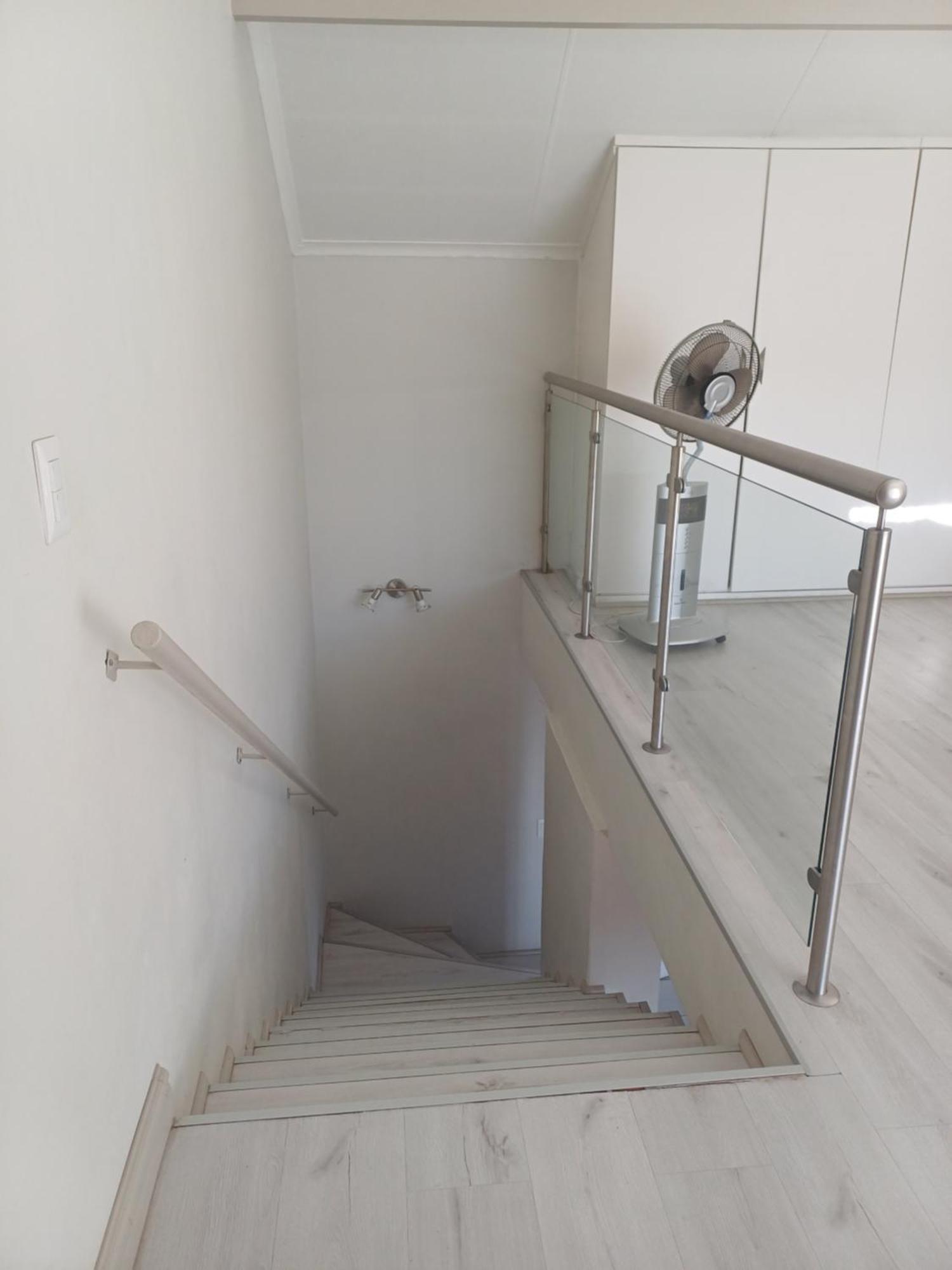 Apartment Mount Royal 09 - Large 1 Bed With Balcony *