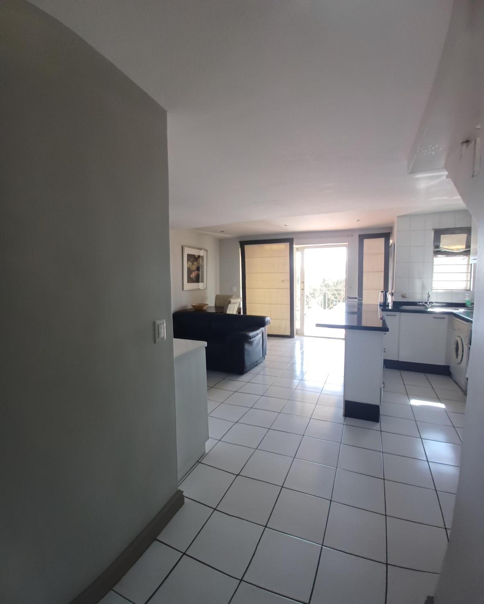 Apartment Mount Royal 09 - Large 1 Bed With Balcony *