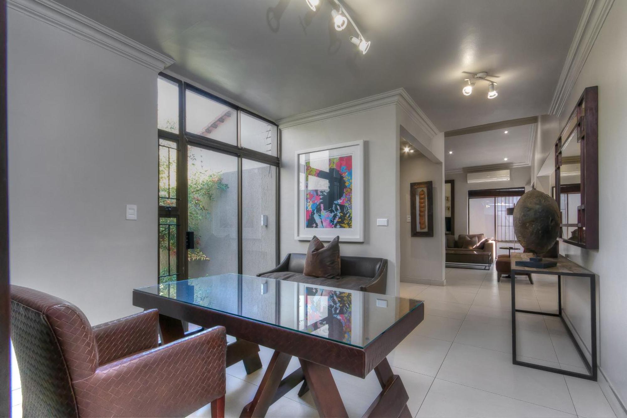 13 Sandown Valley, Sandton Villa