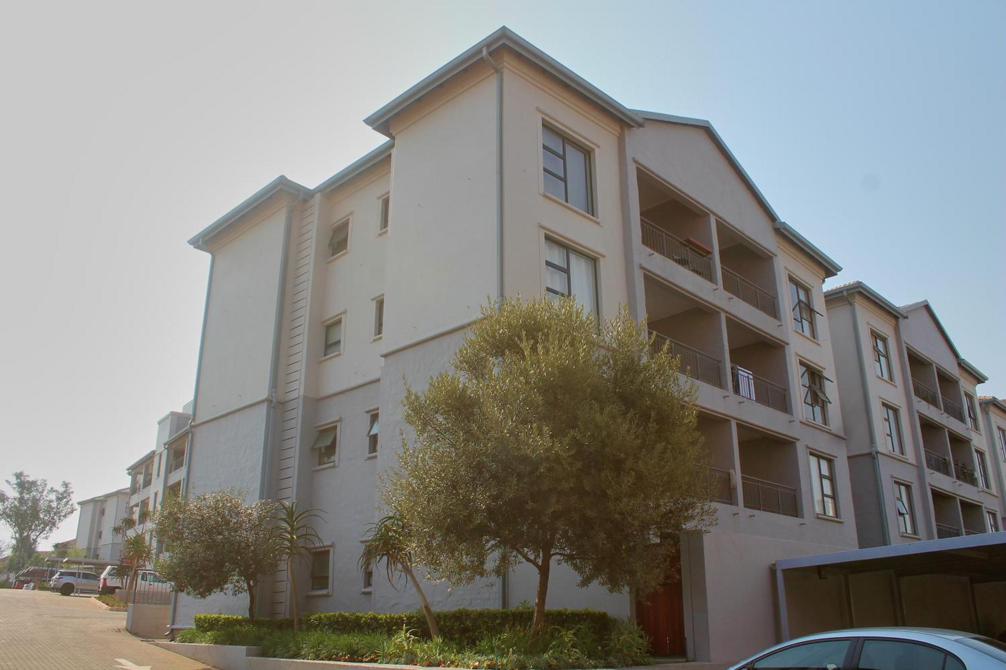 Apartment Spacious 2 Bed 2 Bath Wi-fi Netflix Backup Power