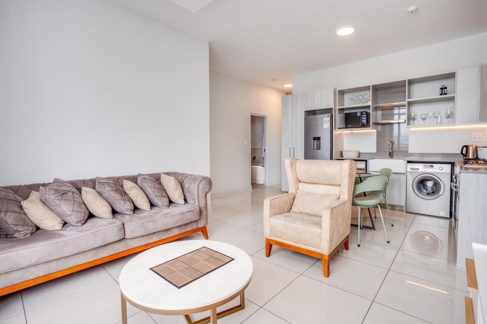 Urban Oasis At The Median Apartment Johannesburg