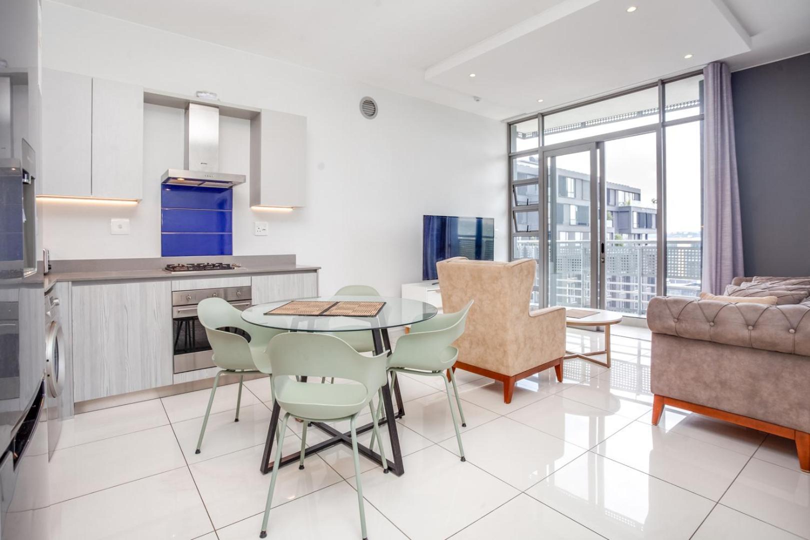 Urban Oasis At The Median Apartment Johannesburg