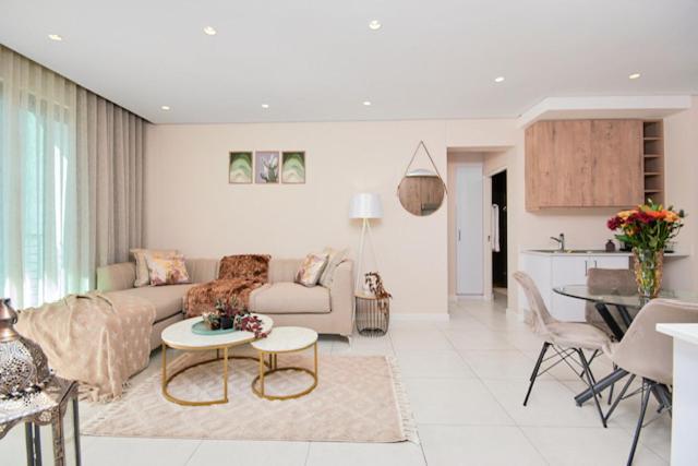 Two Bed En-suite At The Terrace Sandton Gate Apartamento *