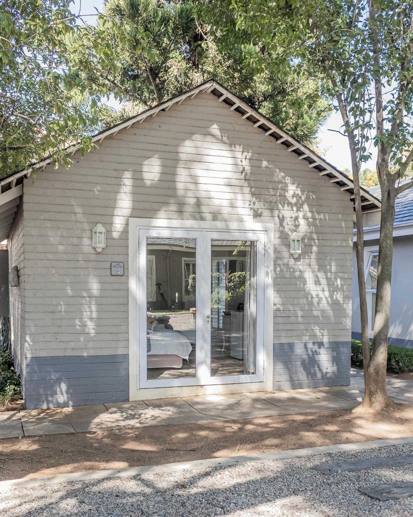 Guest house The Wesley Boutique & 4*