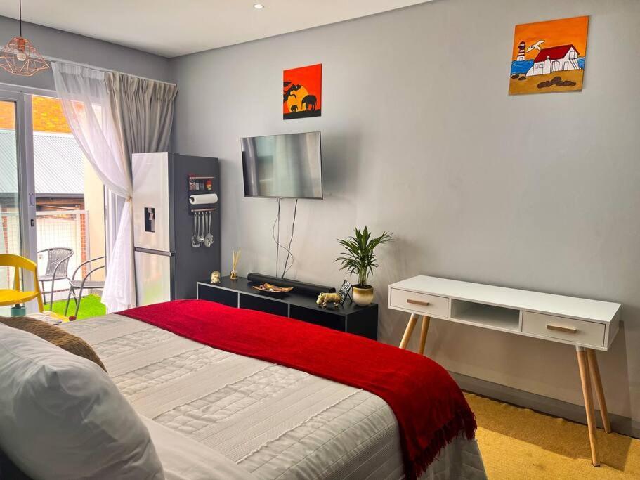 Cozy In The Heart Of Maboneng * Johannesburg