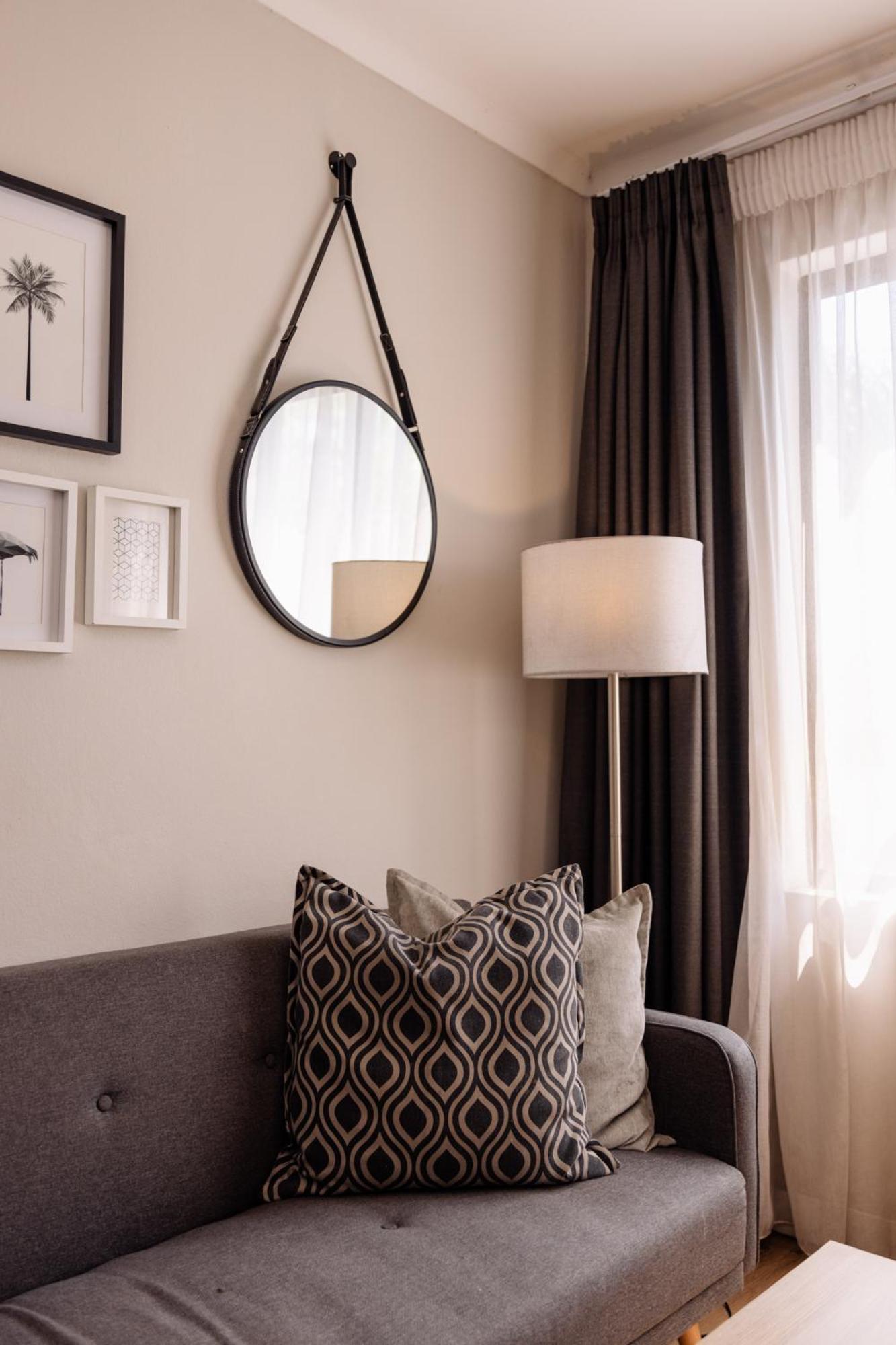 Aparthotel Mint 84 On Katherine Johannesburg