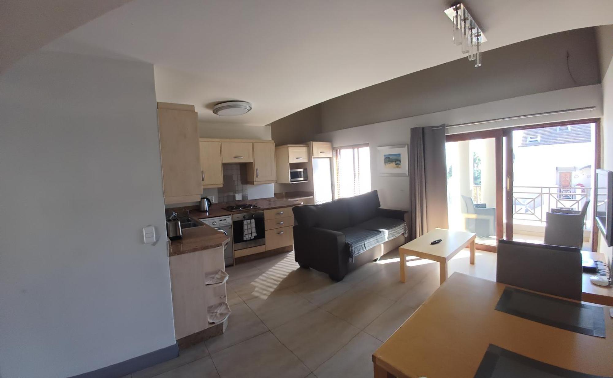 Mount Royal 44 Large 1 Bed With Balcony *