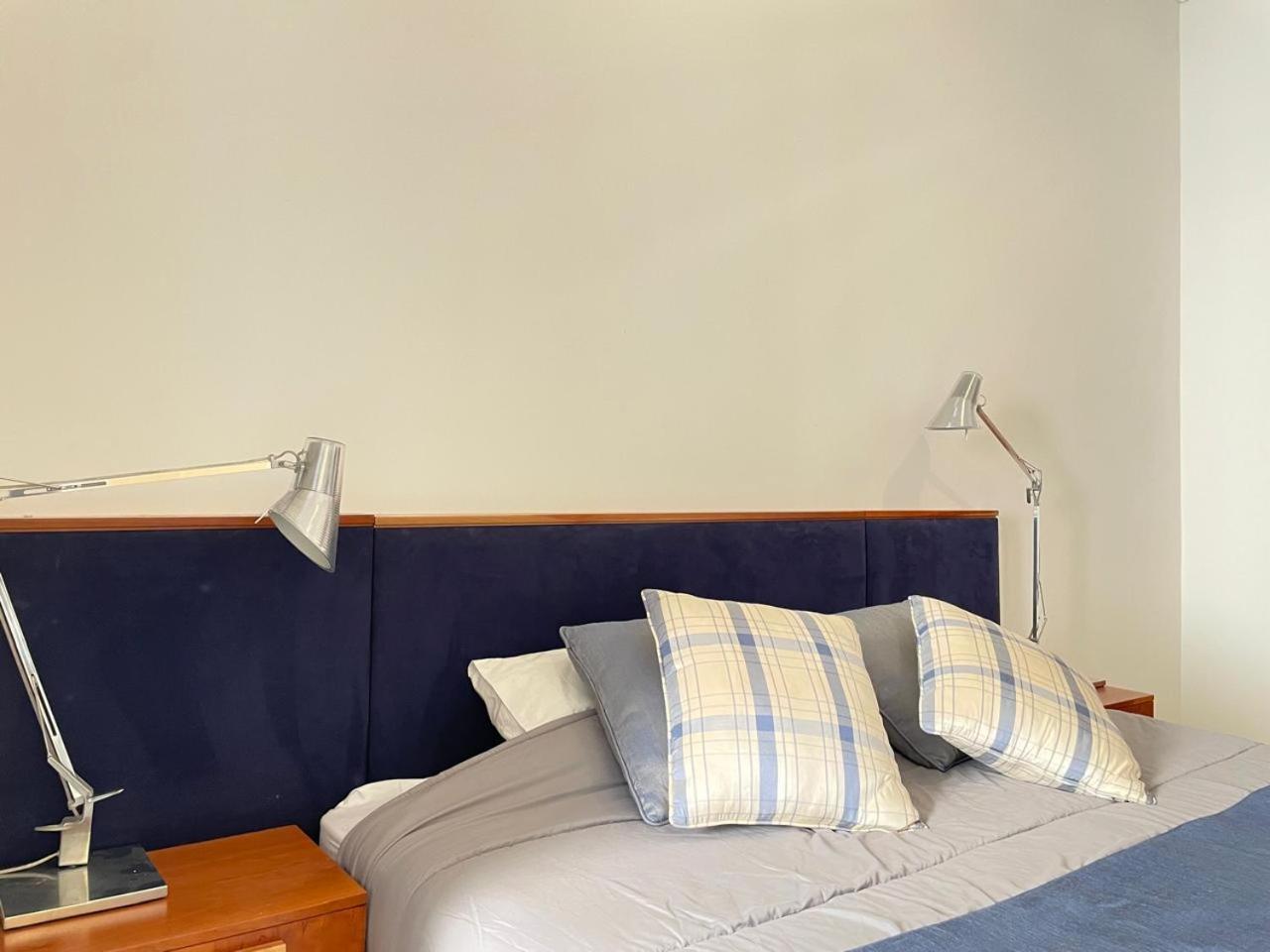 Regenerate2health House Guest house *