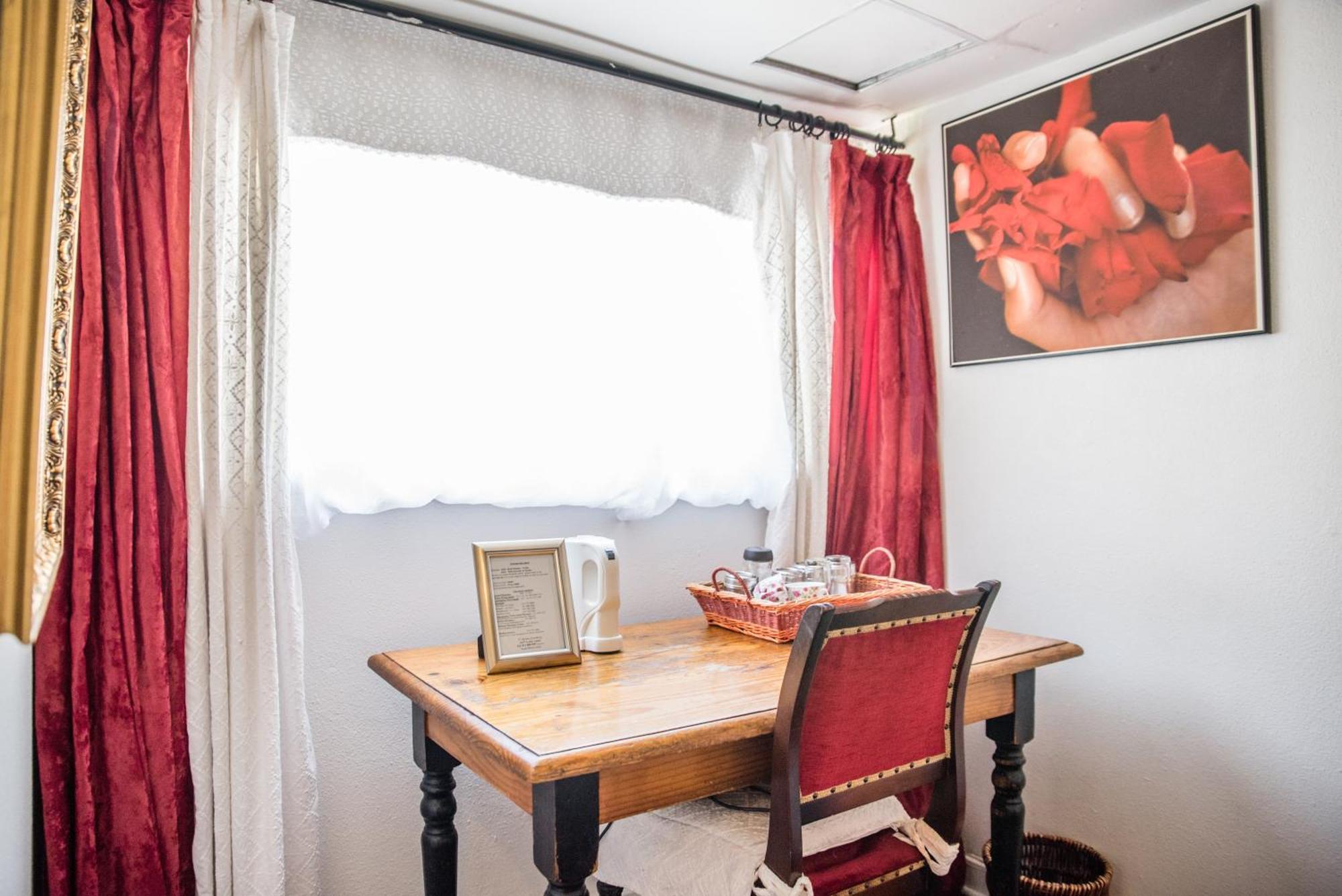 5th Avenue Gooseberry Guest house Johannesburg