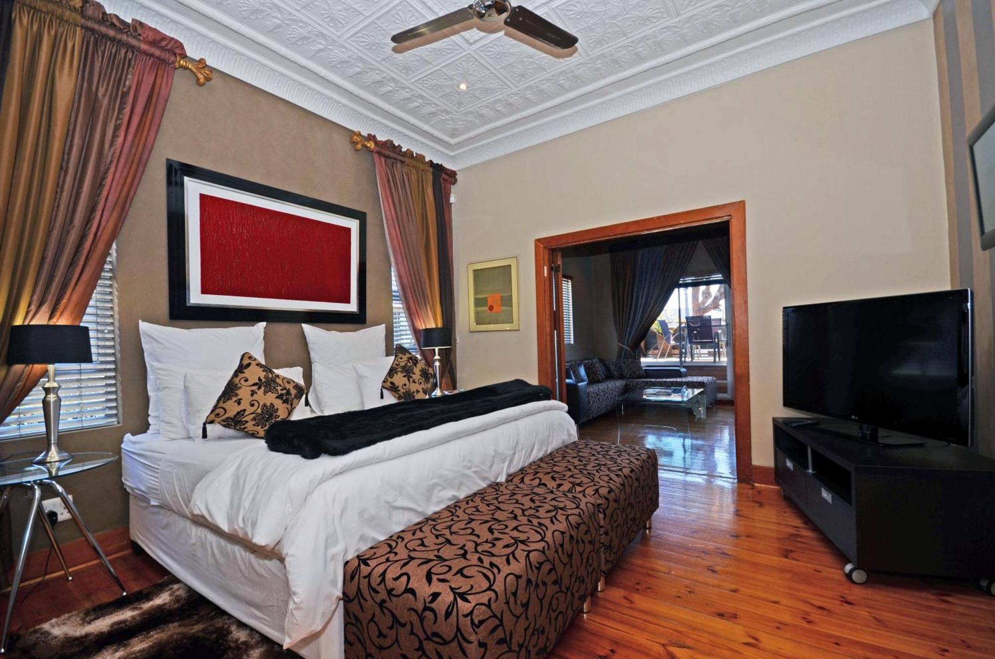 Casa de hóspedes Saffron 4*