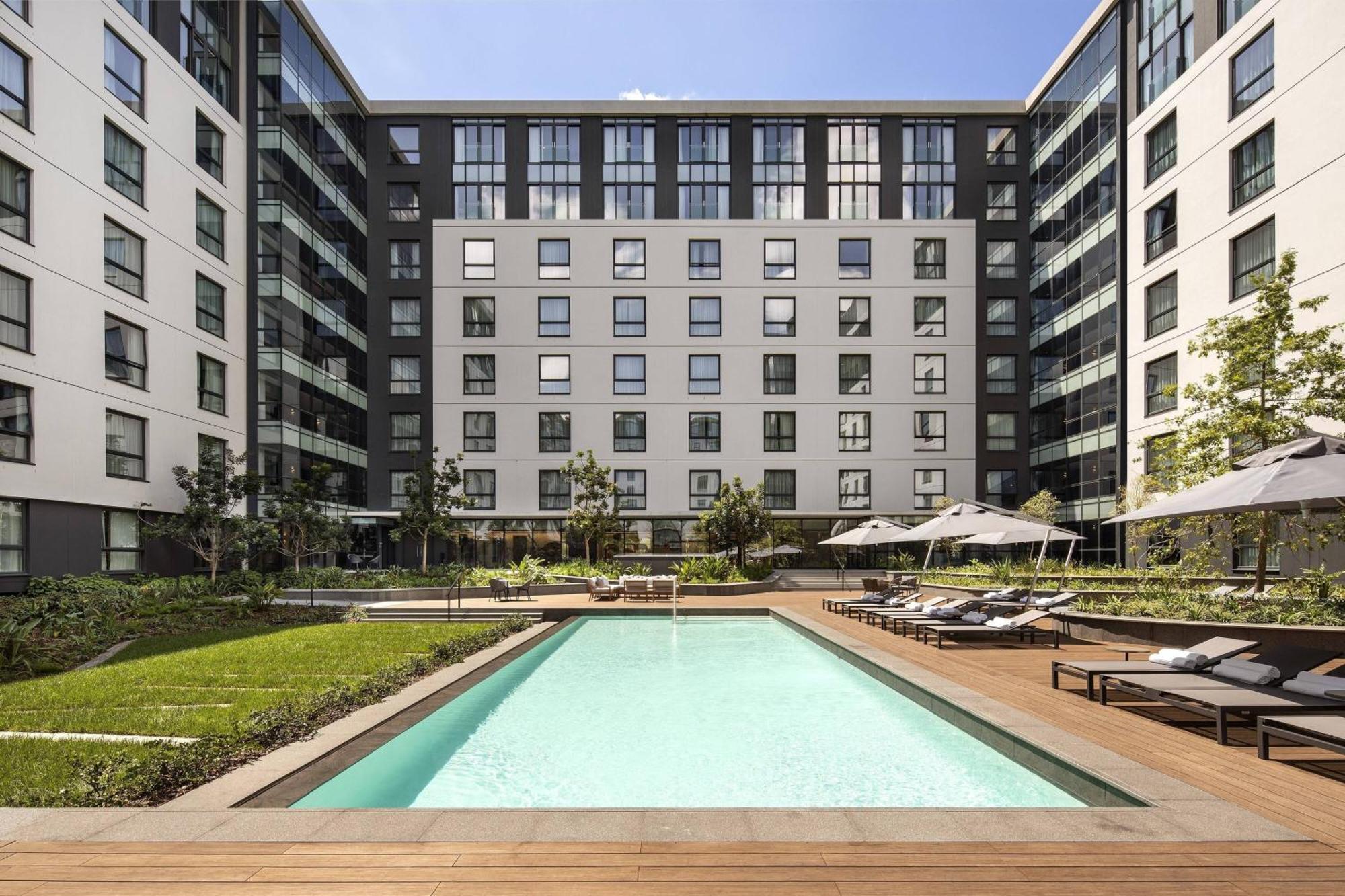 Hotel Marriott Executive Johannesburg, Melrose Arch 5*