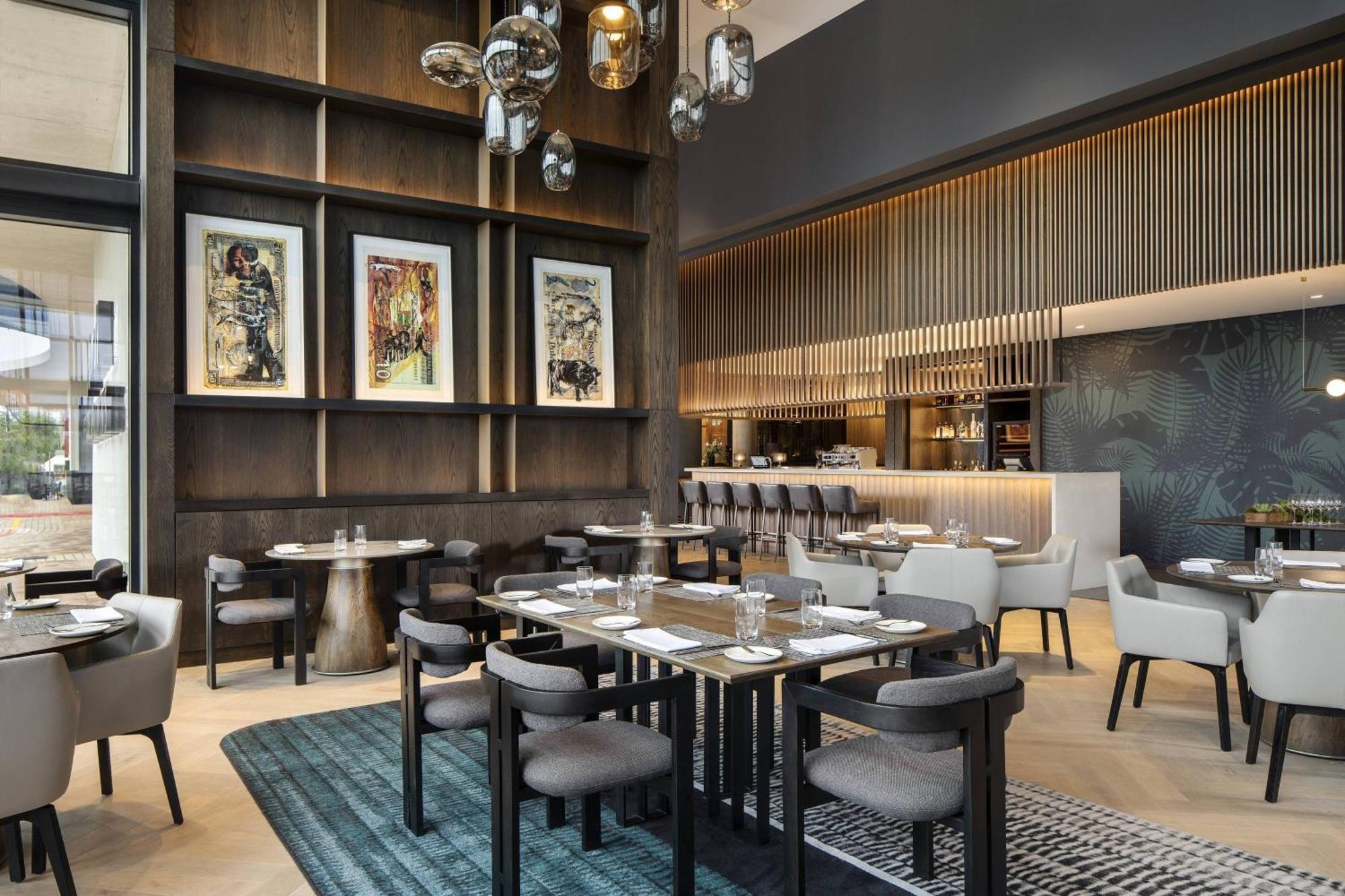 Hotel Marriott Executive Johannesburg, Melrose Arch 5*