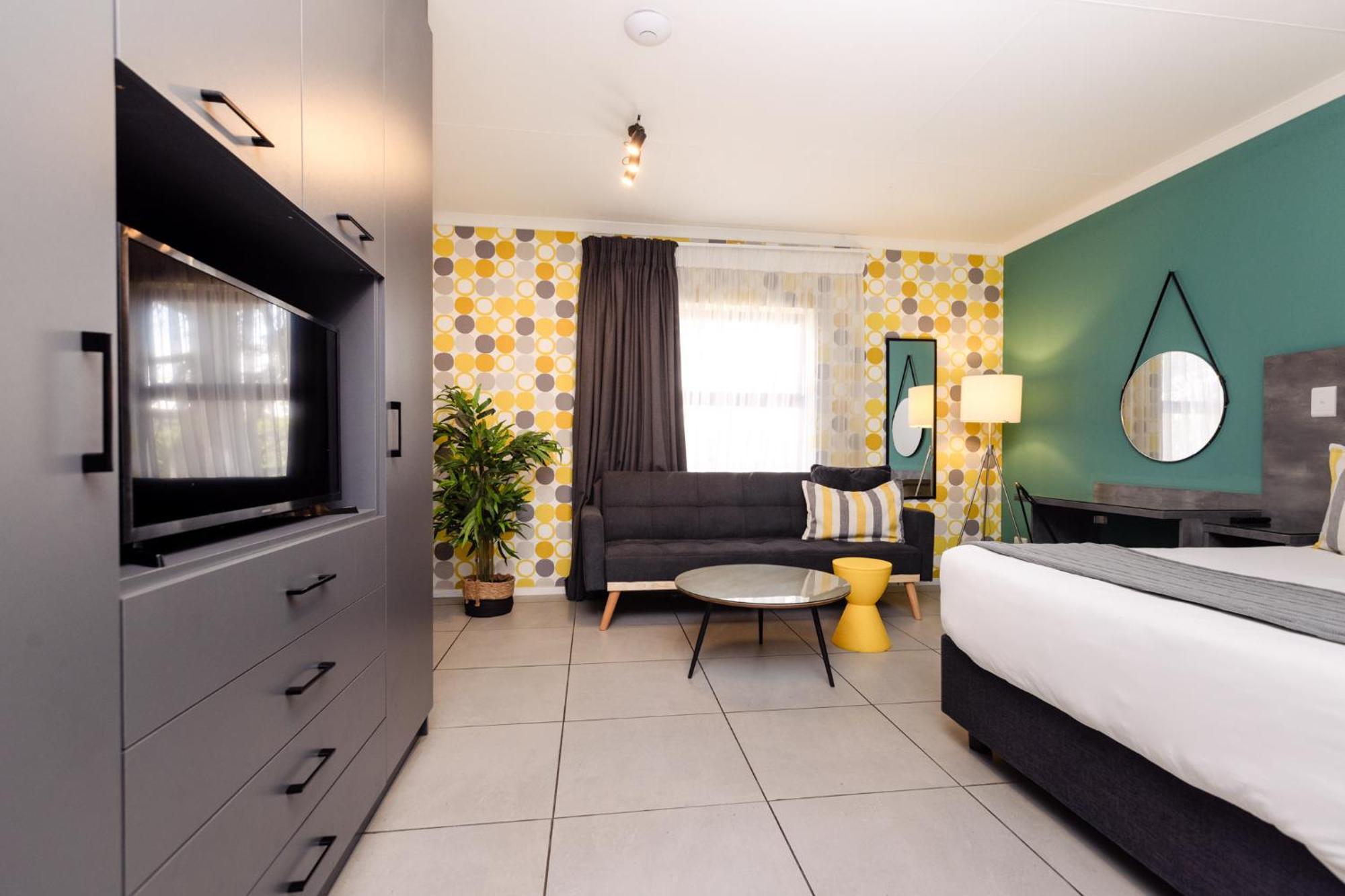 Mint Express Melrose View *