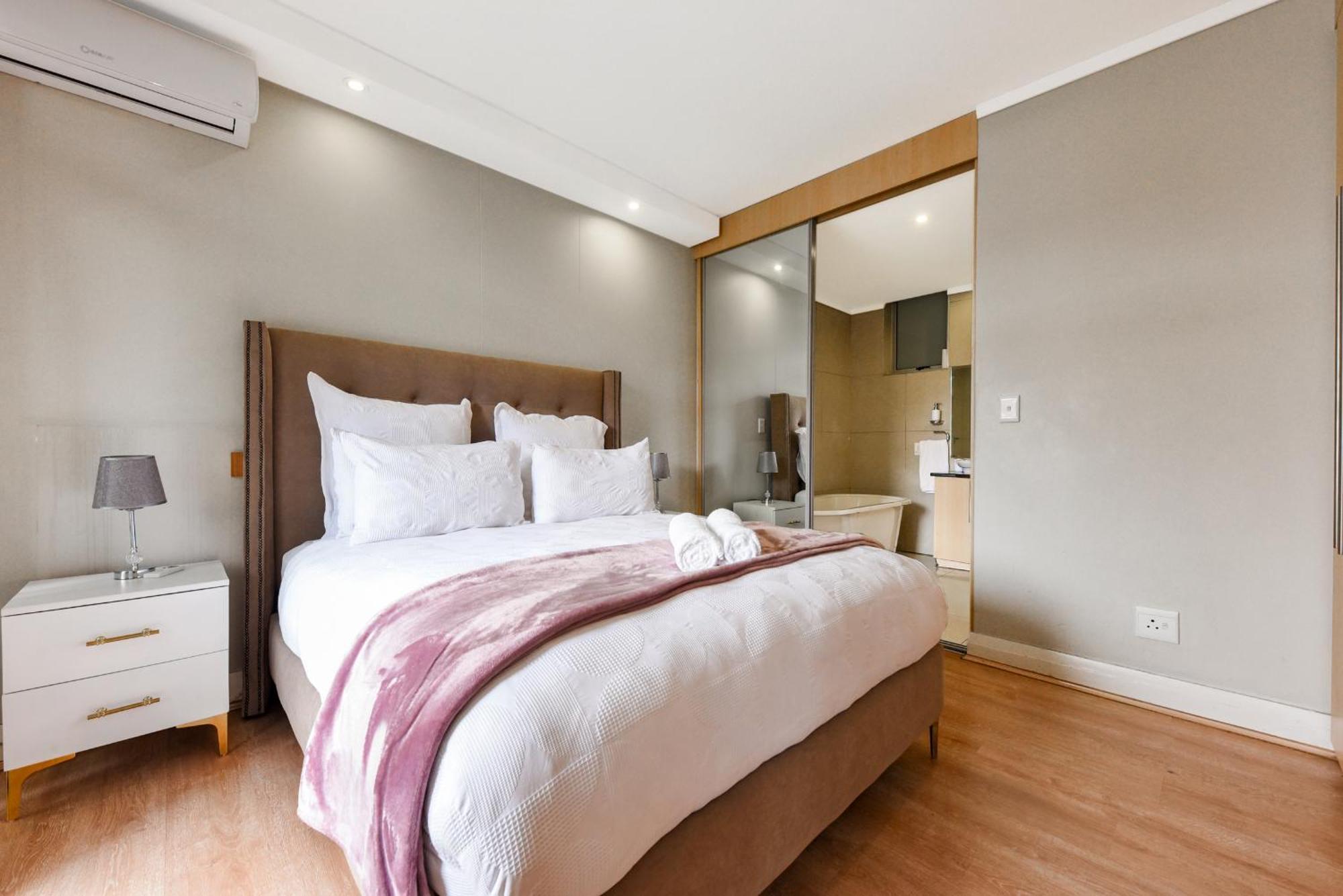 Căn hộ Hydro Park Residences In Sandton With Generator Johannesburg
