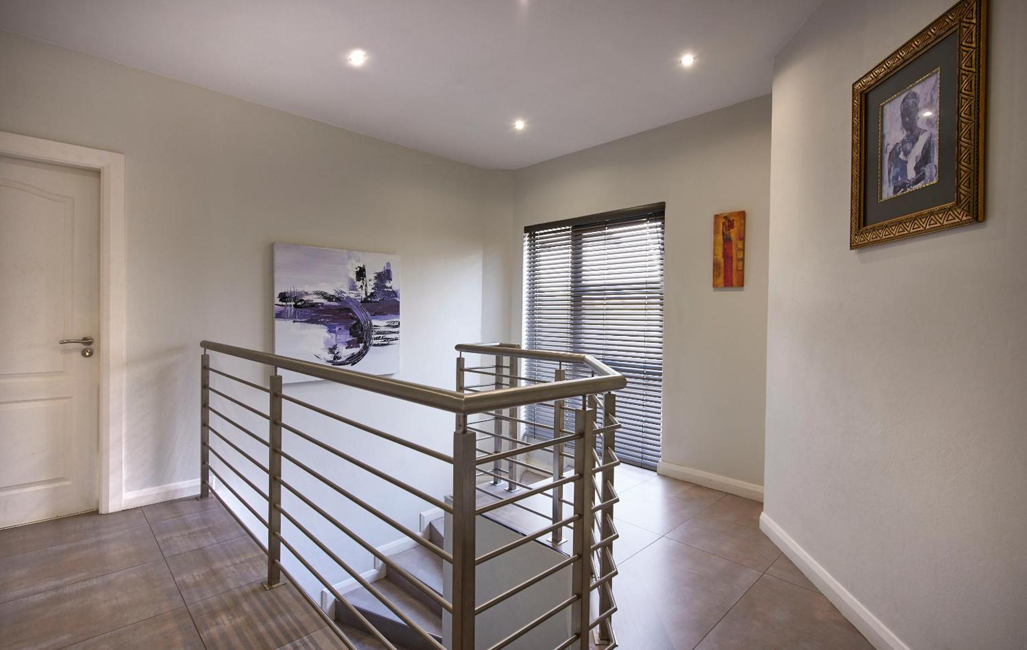 Dynasty Forest Sandown Serviced & Self Catering Apartment *