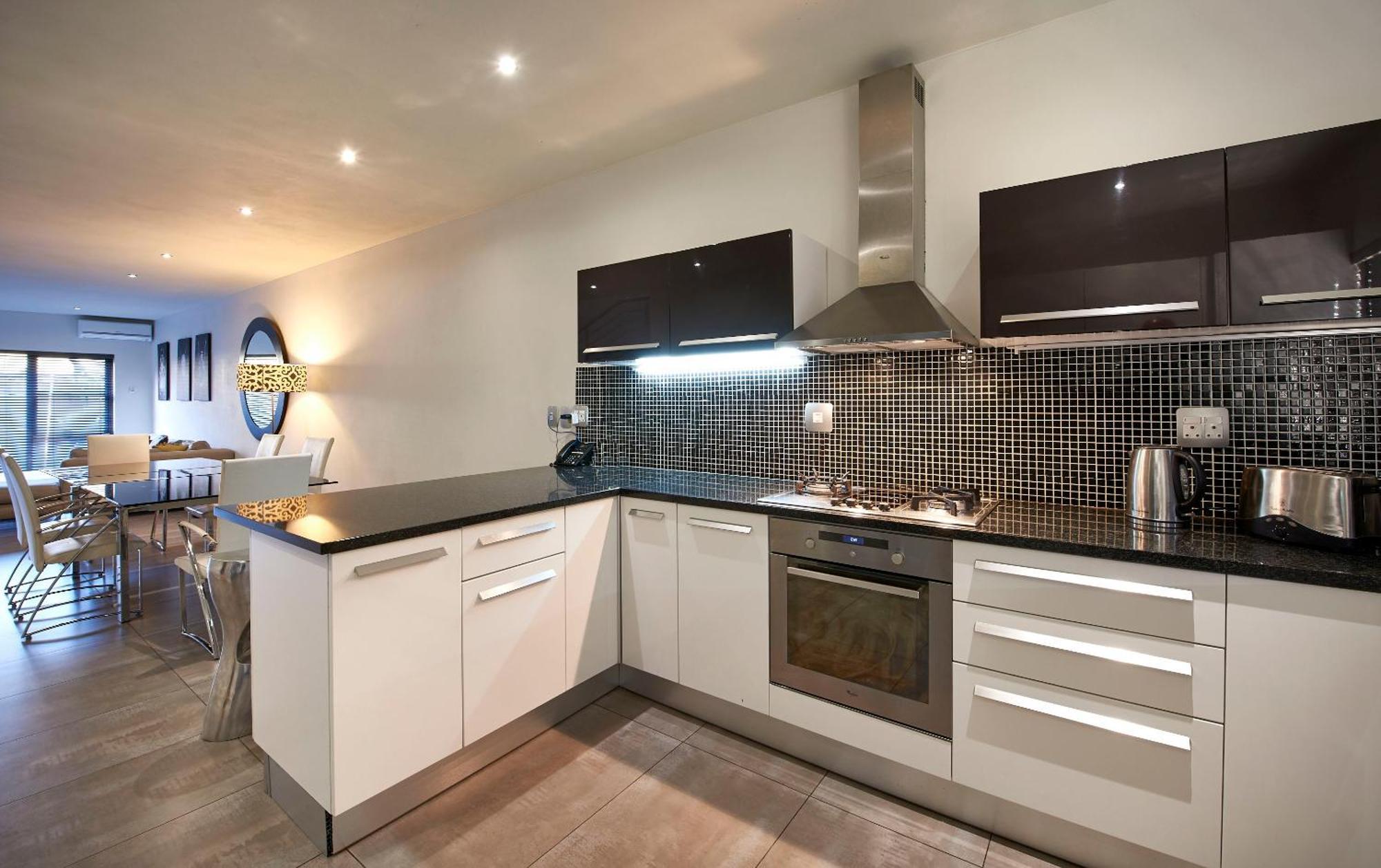 Apartment Dynasty Forest Sandown Serviced & Self Catering *