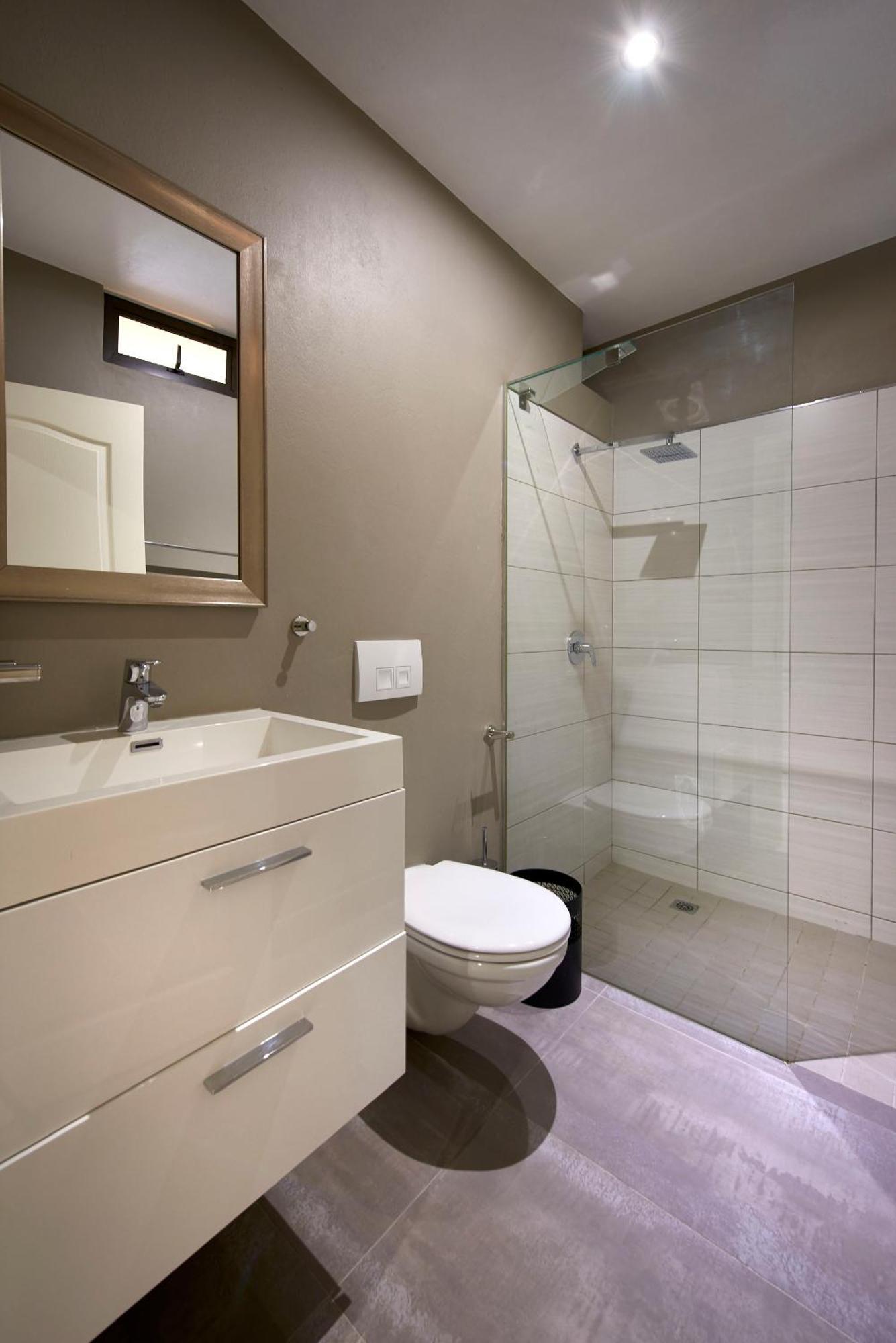 Apartment Dynasty Forest Sandown Serviced & Self Catering
