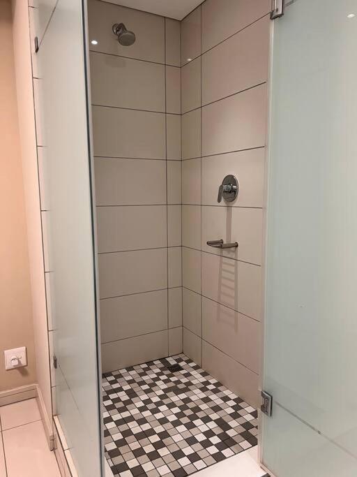 Apartment Tyrwhitt Johannesburg